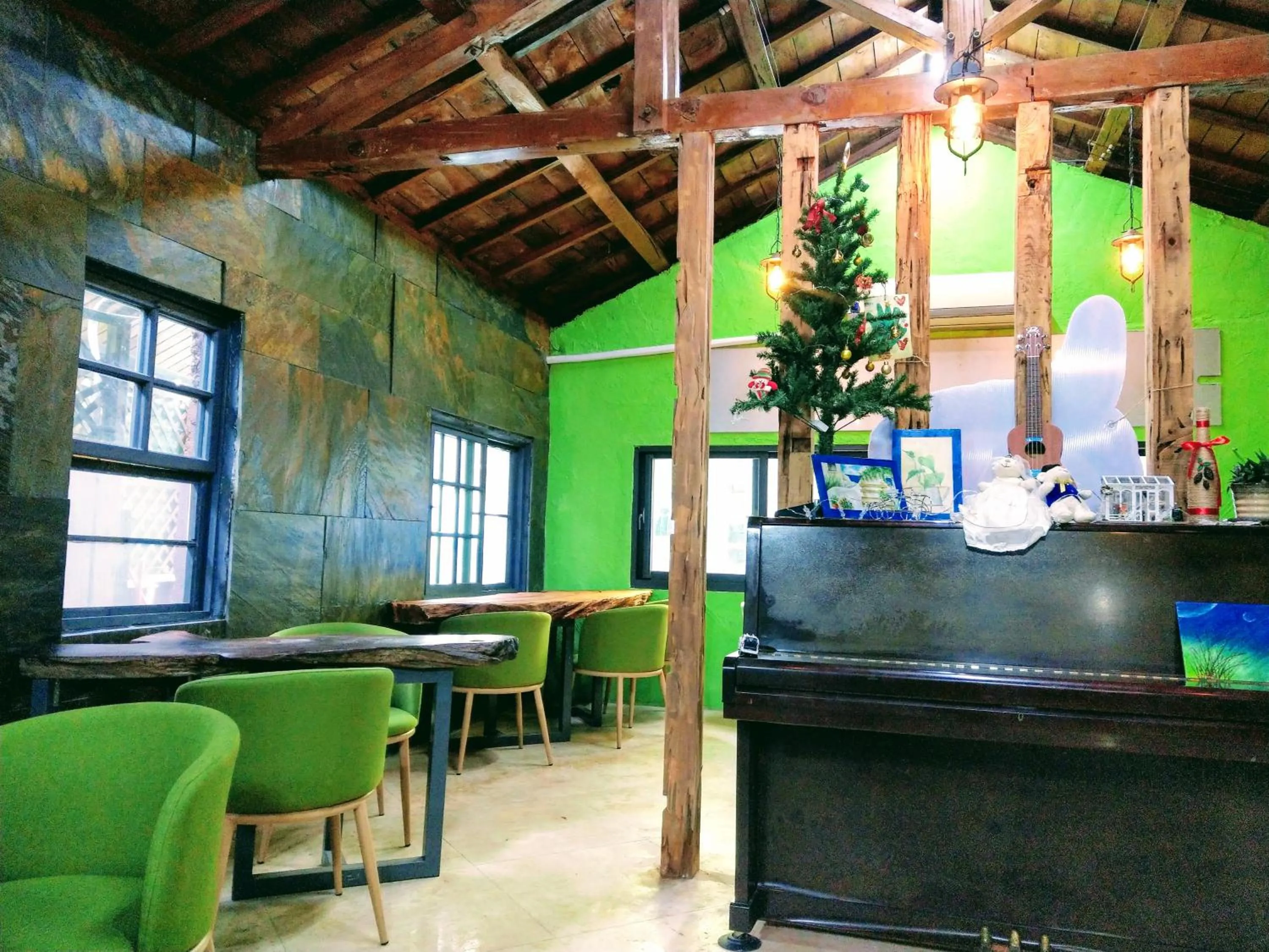 Nearby landmark in Blue Owl-Hualien No 2396-2397-2398-2399