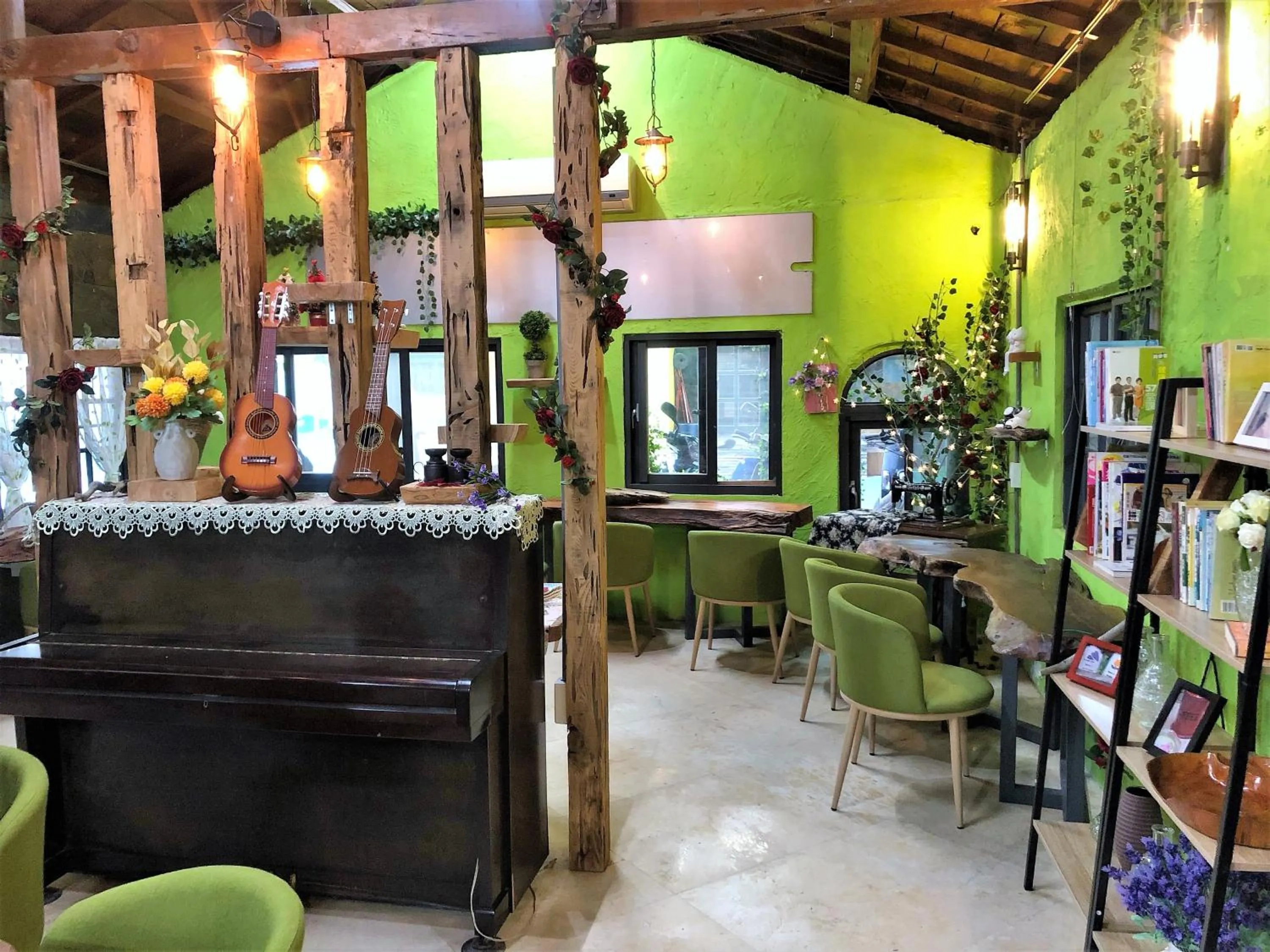 On-site shops in Blue Owl-Hualien No 2396-2397-2398-2399