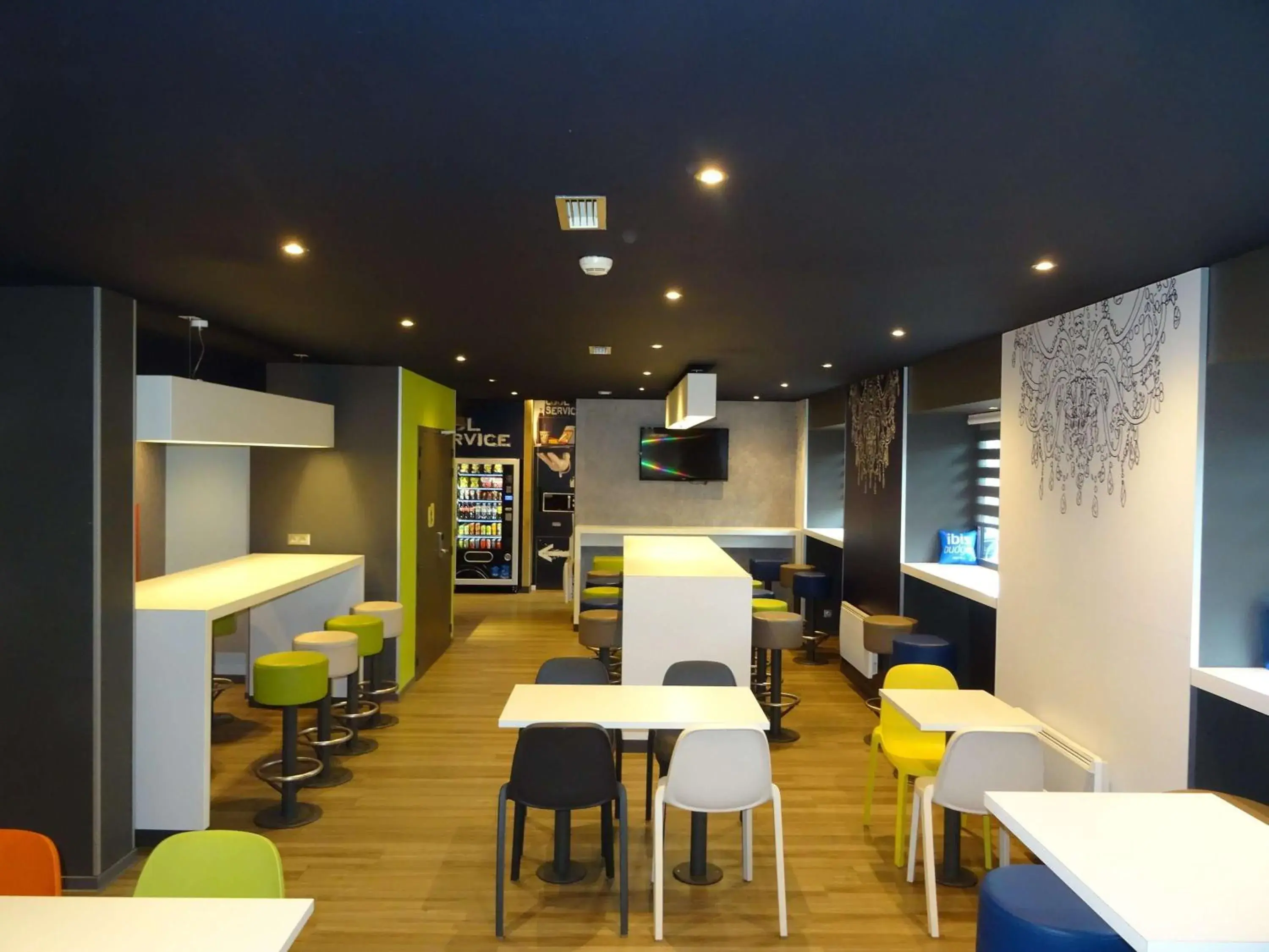 Property building in ibis Budget Caen Centre Gare Property building in ibis Budget Caen Centre Gare