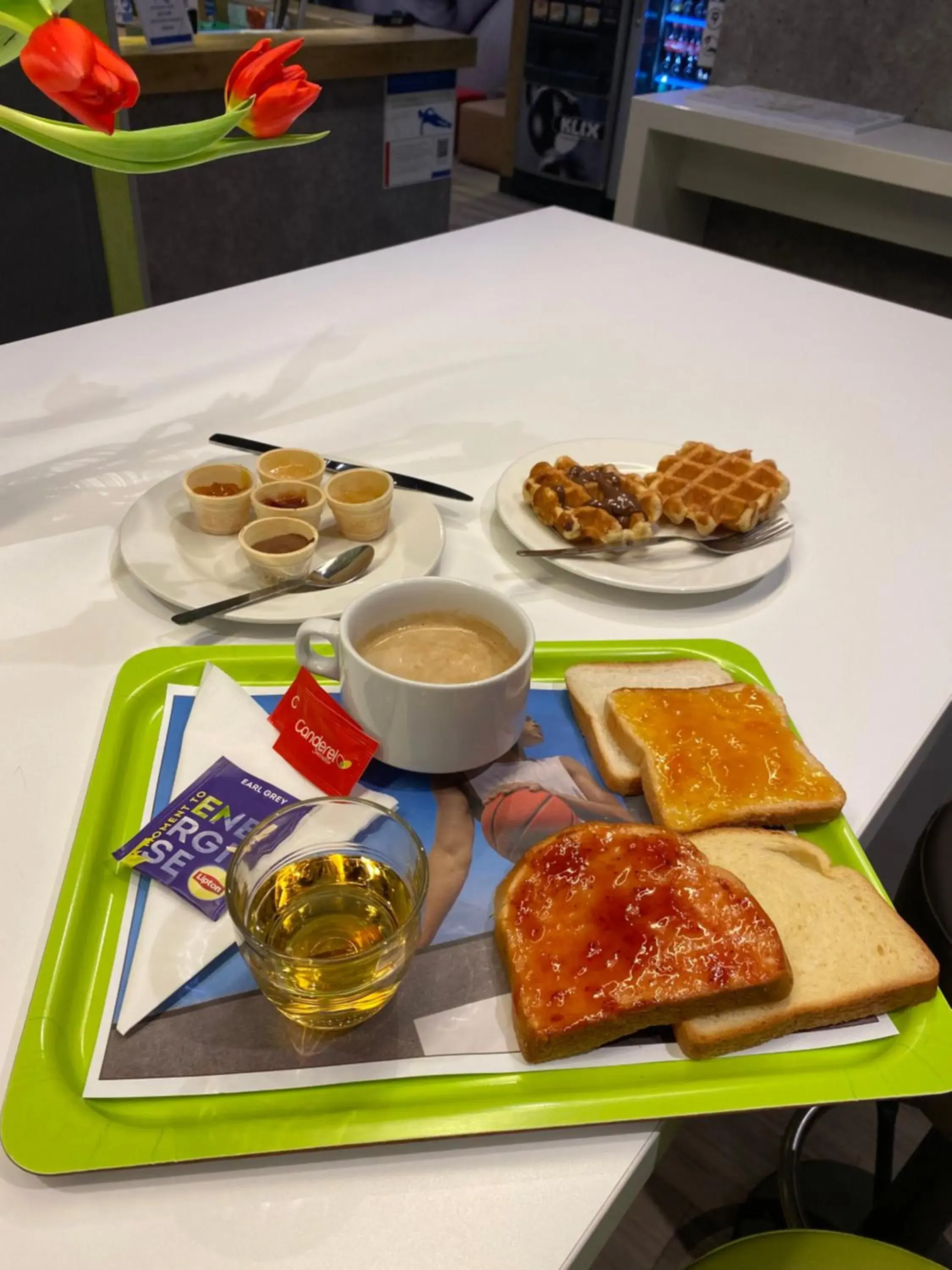Breakfast in ibis Budget Caen Centre Gare Breakfast in ibis Budget Caen Centre Gare