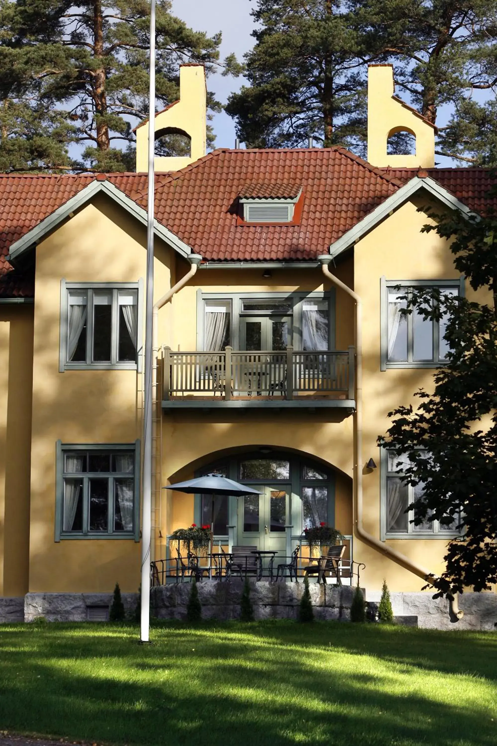 Villa Urhola, Kruunupuisto Villa Urhola, Kruunupuisto