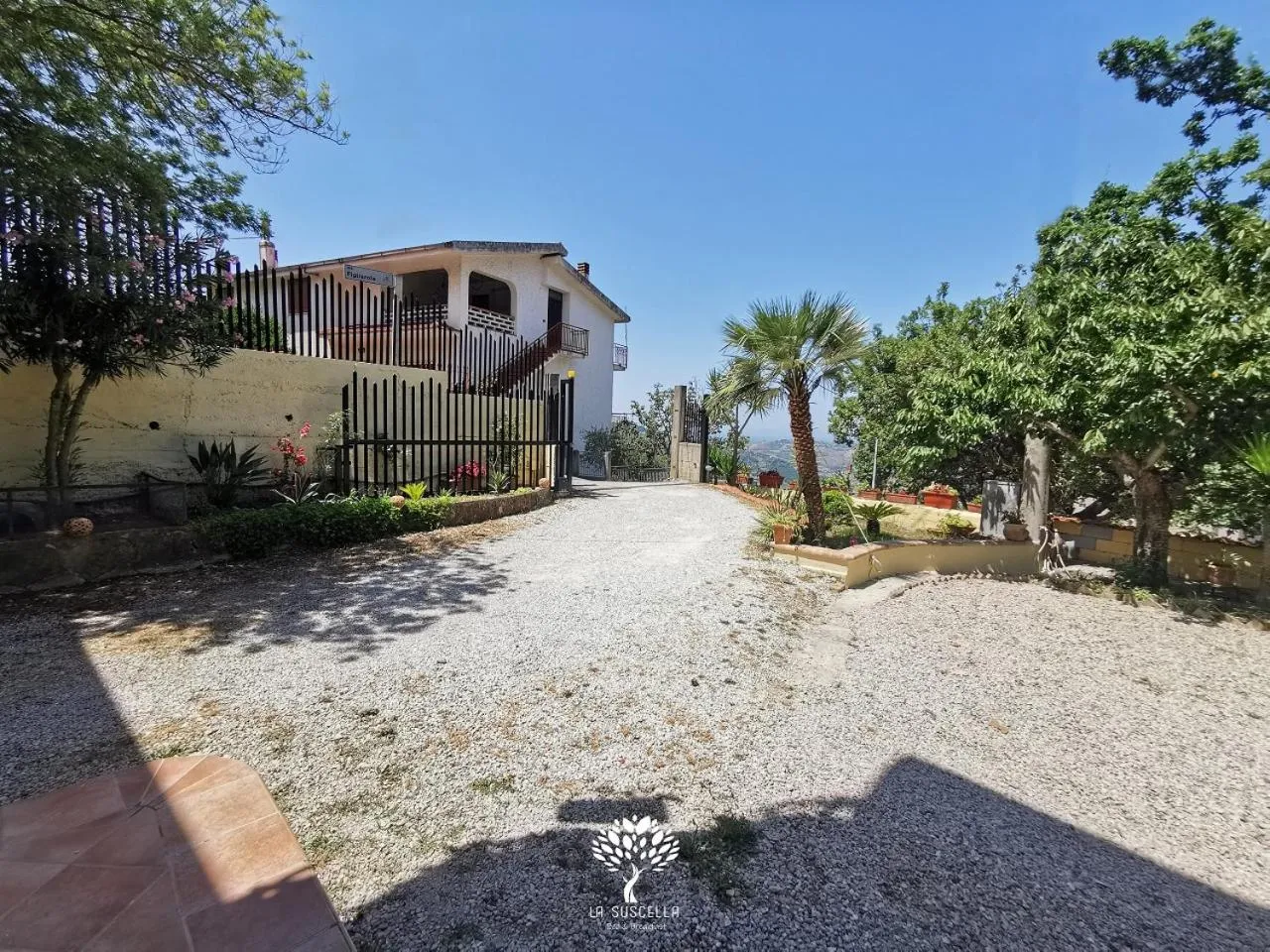 Natural landscape in La Suscella Bed & Breakfast