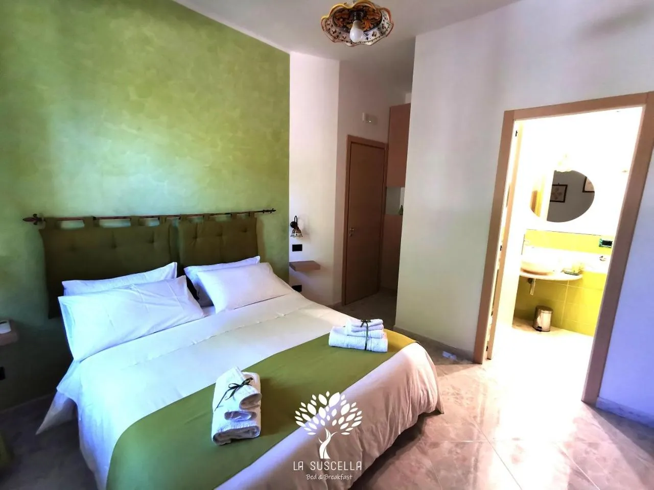 Bed in La Suscella Bed & Breakfast