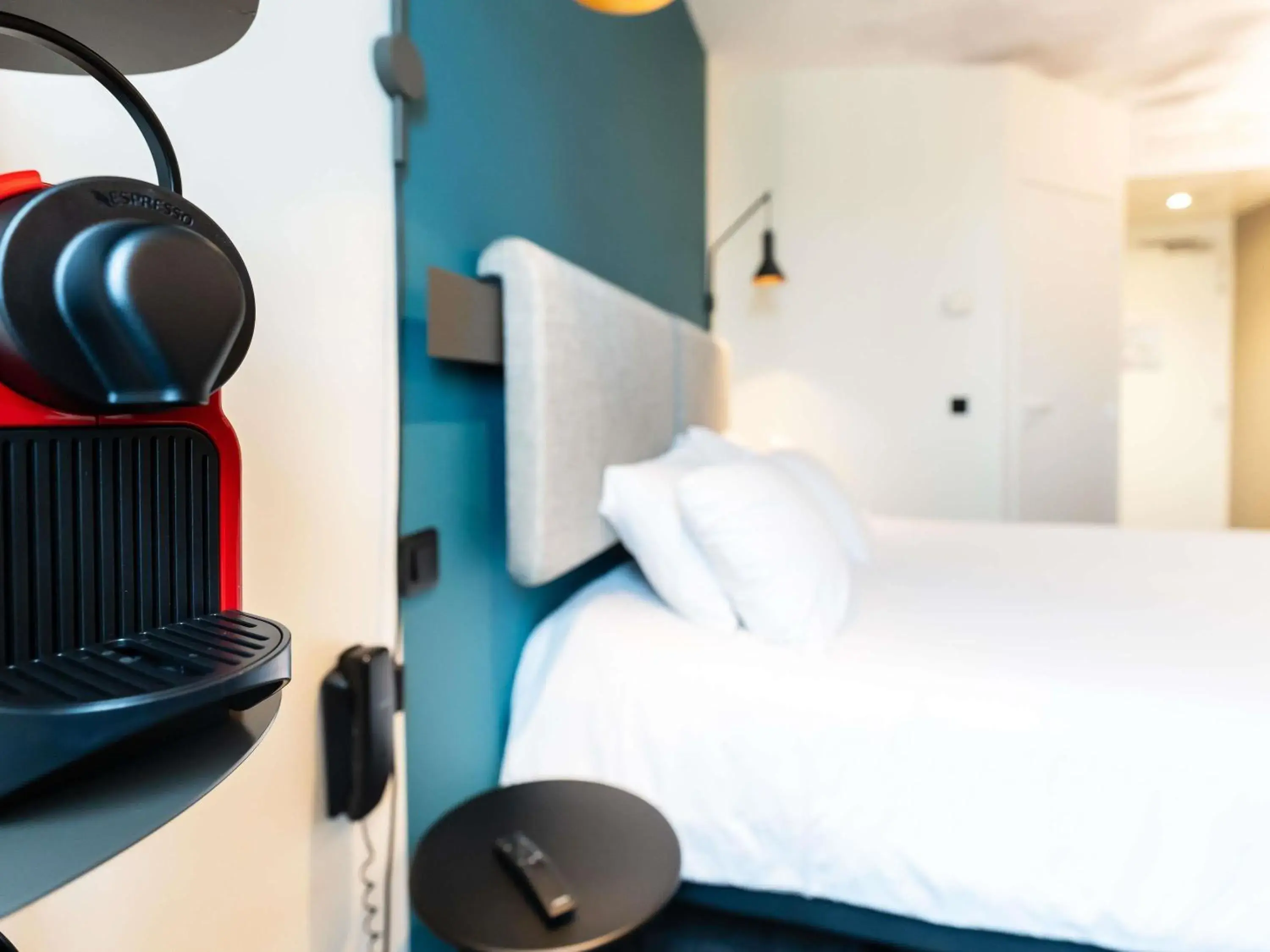 Bedroom, Bed in ibis Marseille Centre Euromed Bedroom, Bed in ibis Marseille Centre Euromed