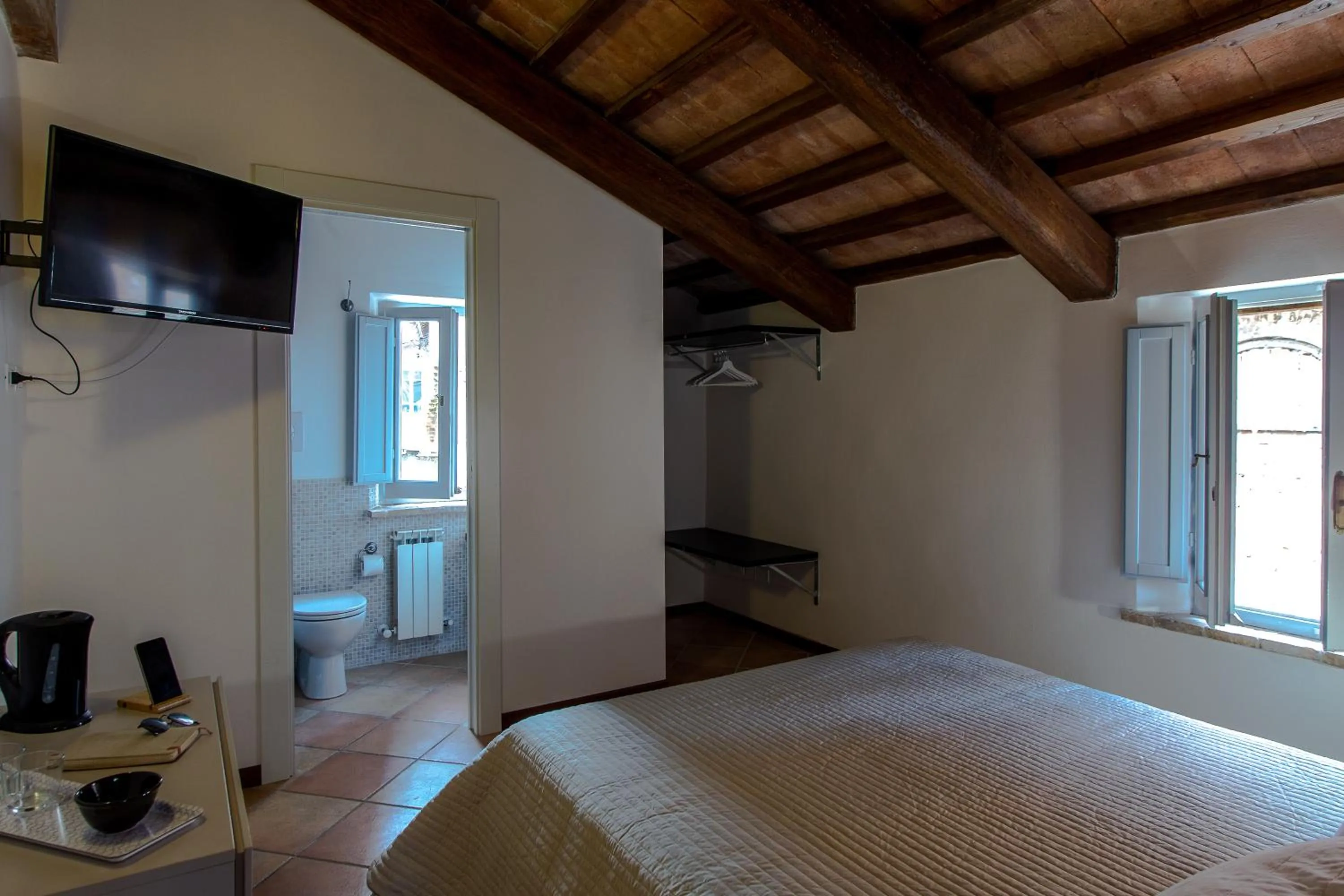 Photo of the whole room, Bed in Santa Cecilia Perugia - Rooms&Suite