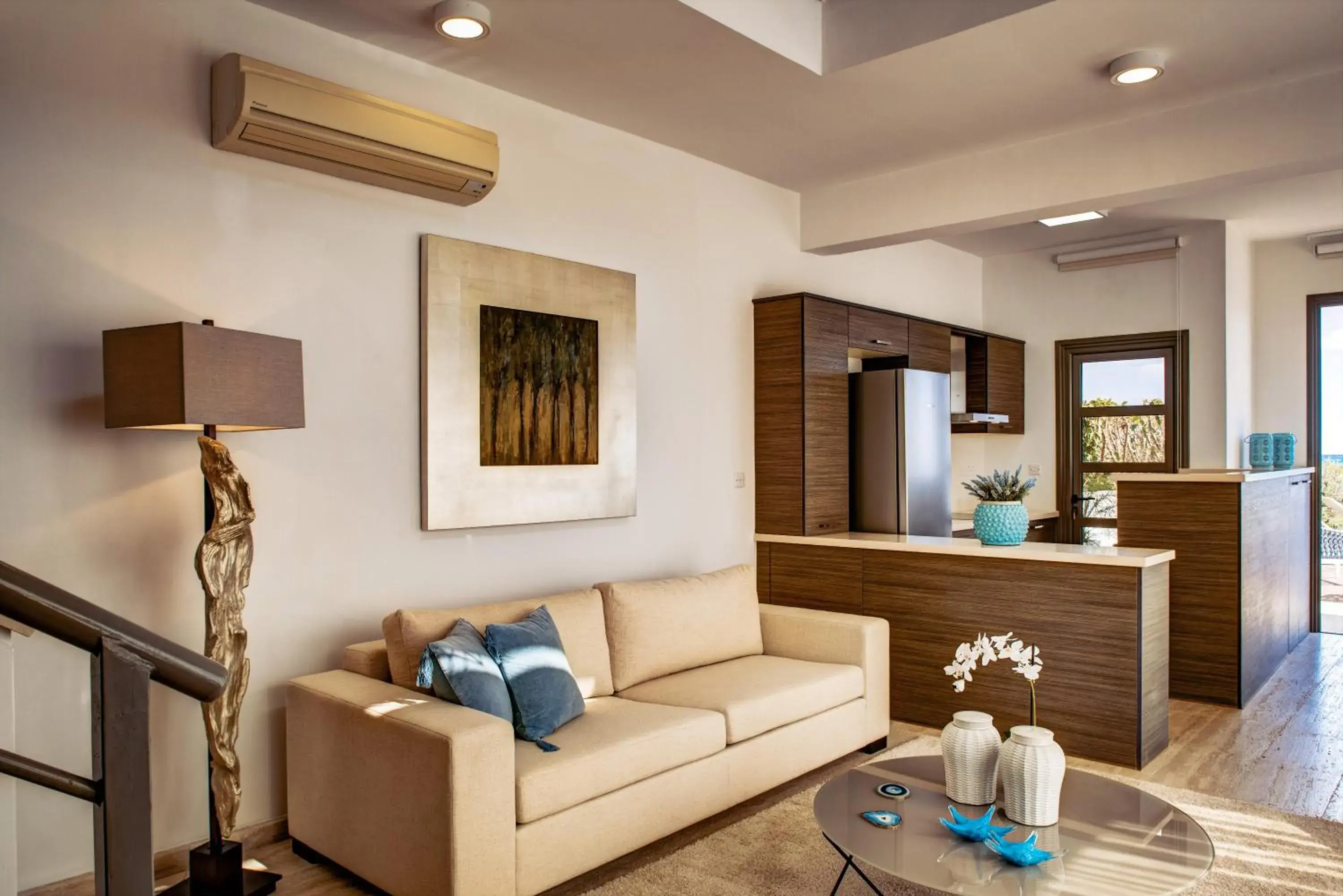 Living room in Atlantis Gardens Living room in Atlantis Gardens