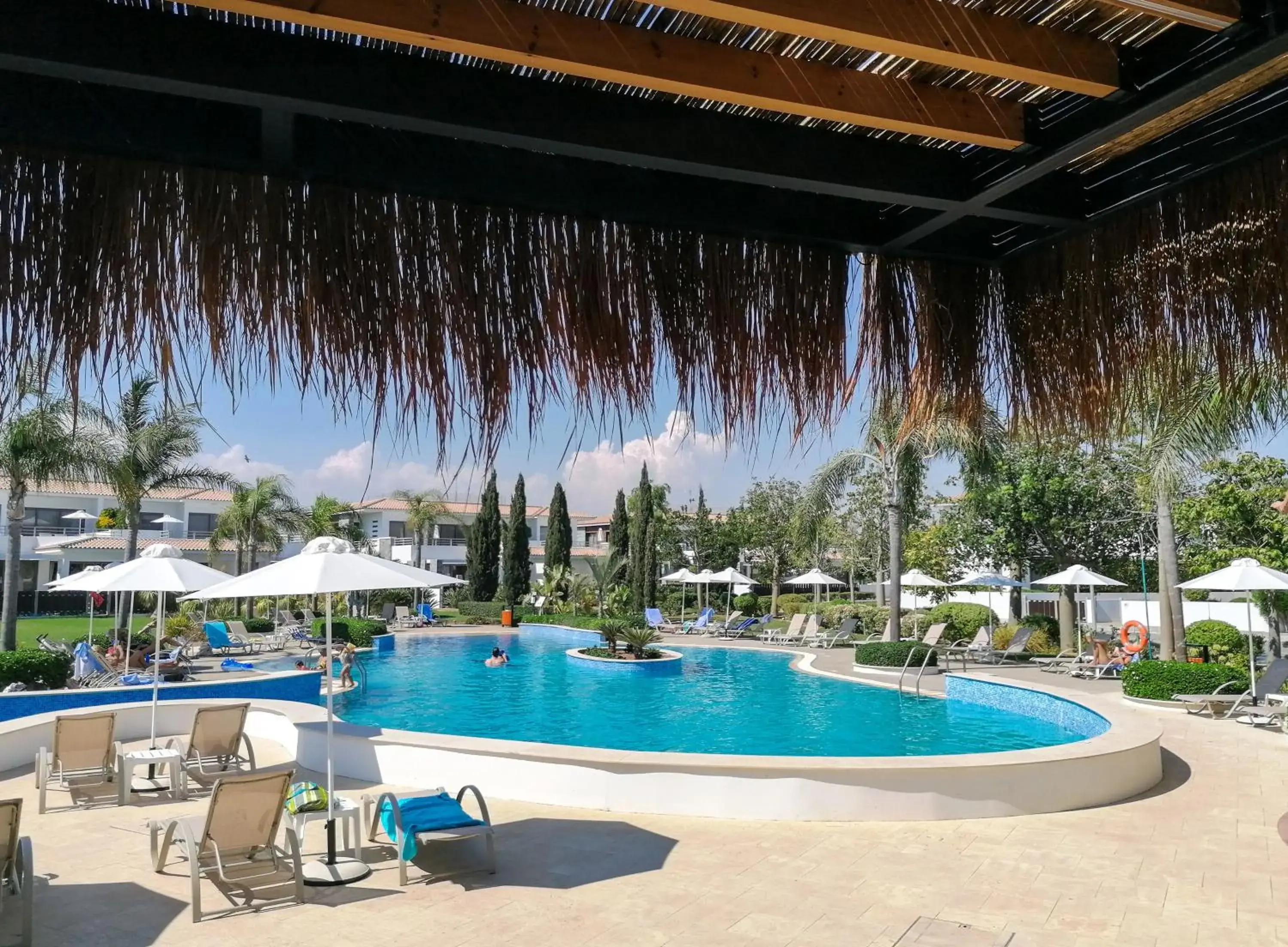 Food and drinks in Atlantis Gardens Food and drinks in Atlantis Gardens