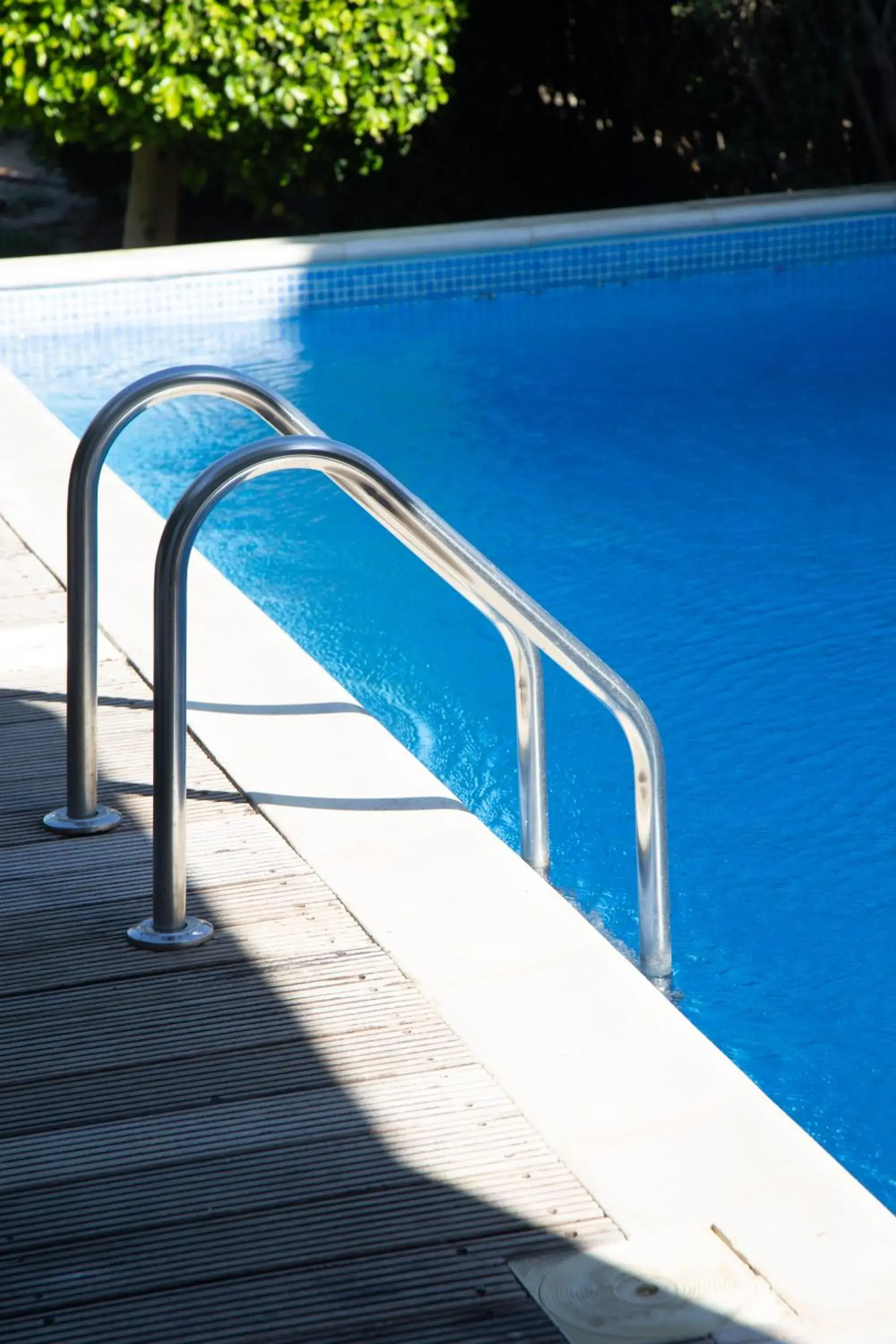 Swimming pool in Atlantis Gardens Swimming pool in Atlantis Gardens