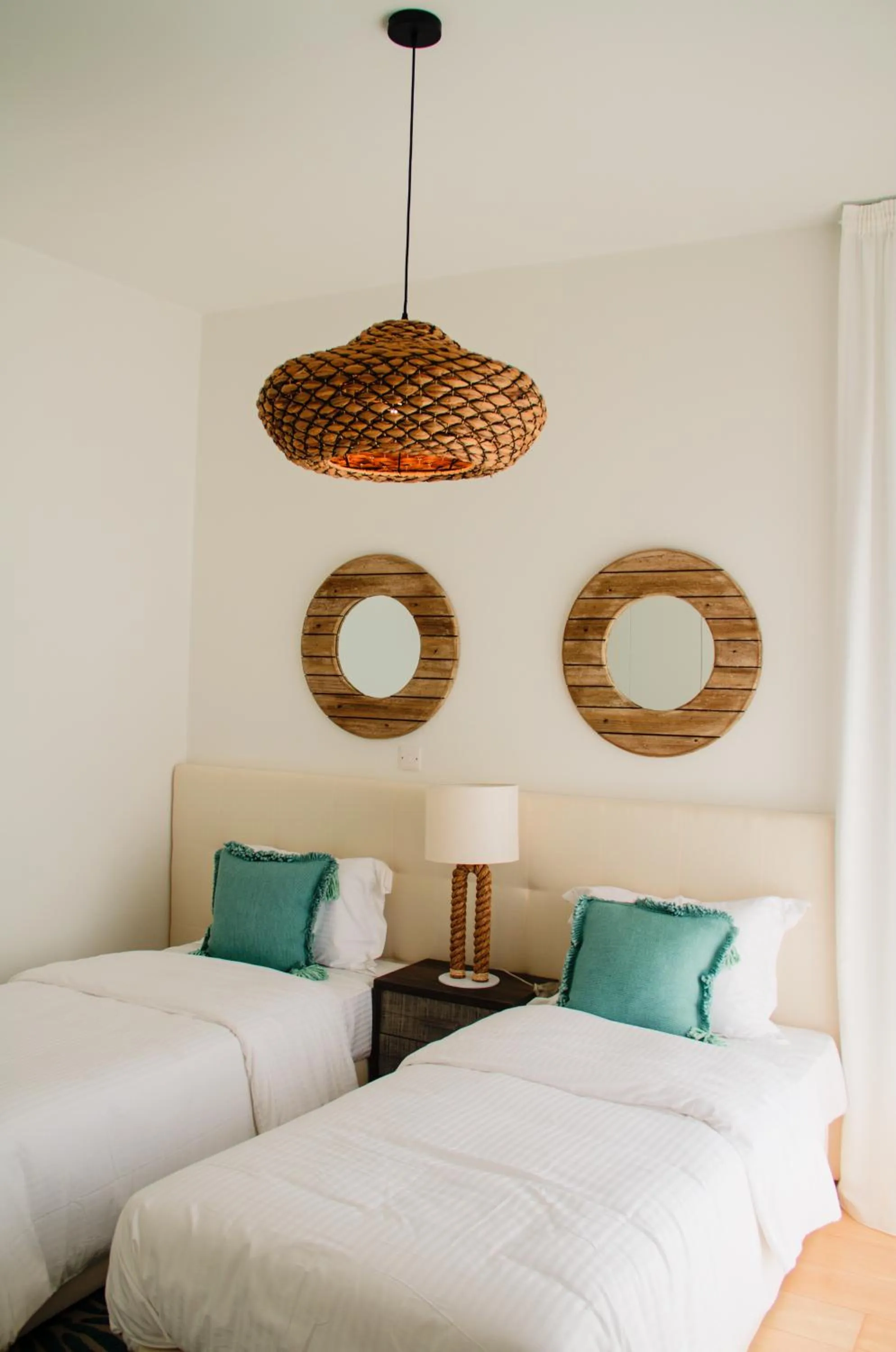 Bed in Atlantis Gardens