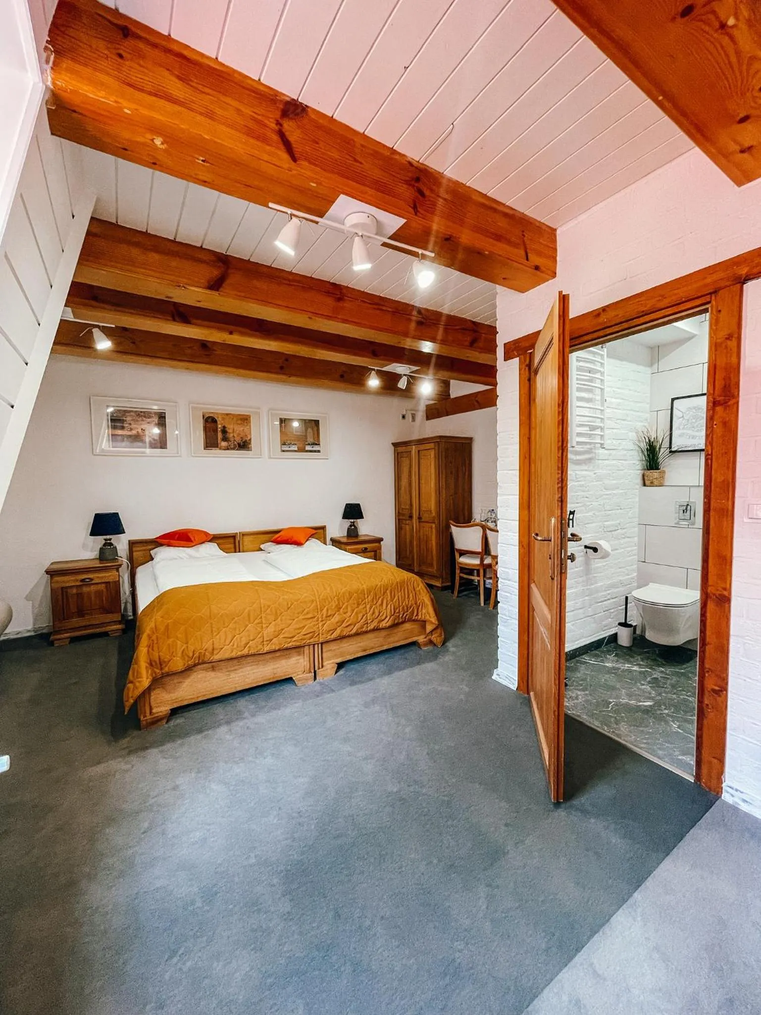 Photo of the whole room in Villa Bella Italia