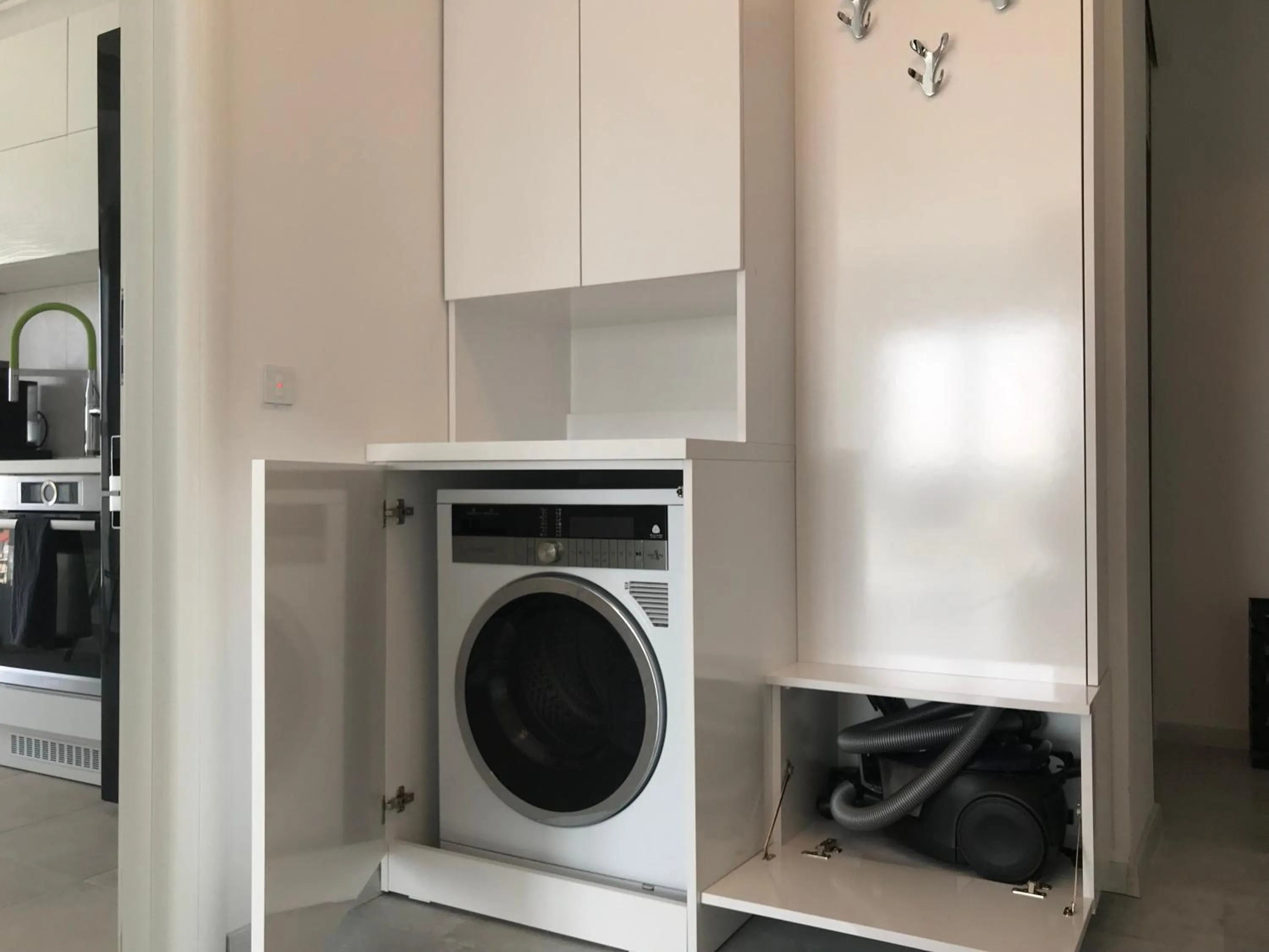 Photo of the whole room in Luxury Westpark 2 Residence with Lake View