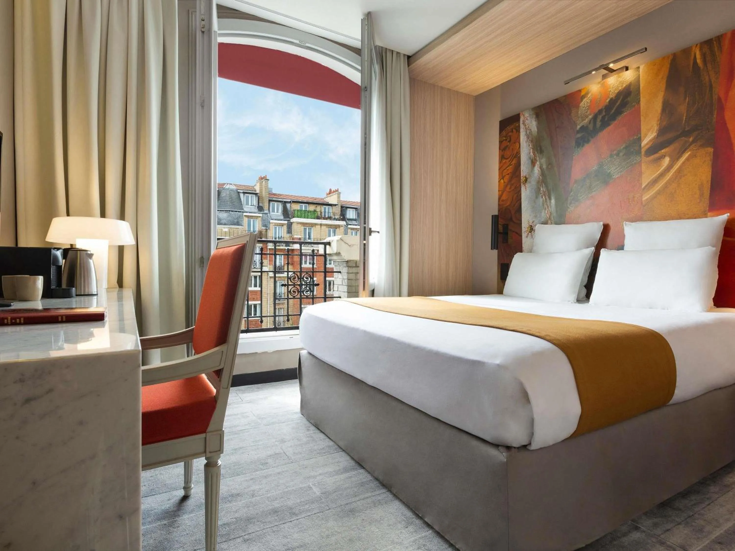 Bedroom, Bed in Mercure Paris Alesia