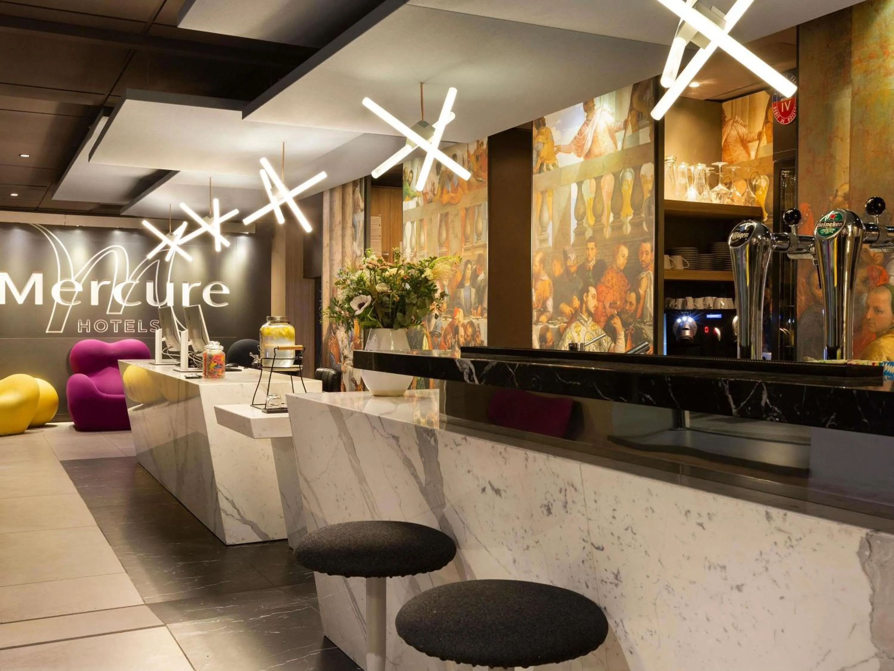 Property building in Mercure Paris Alesia