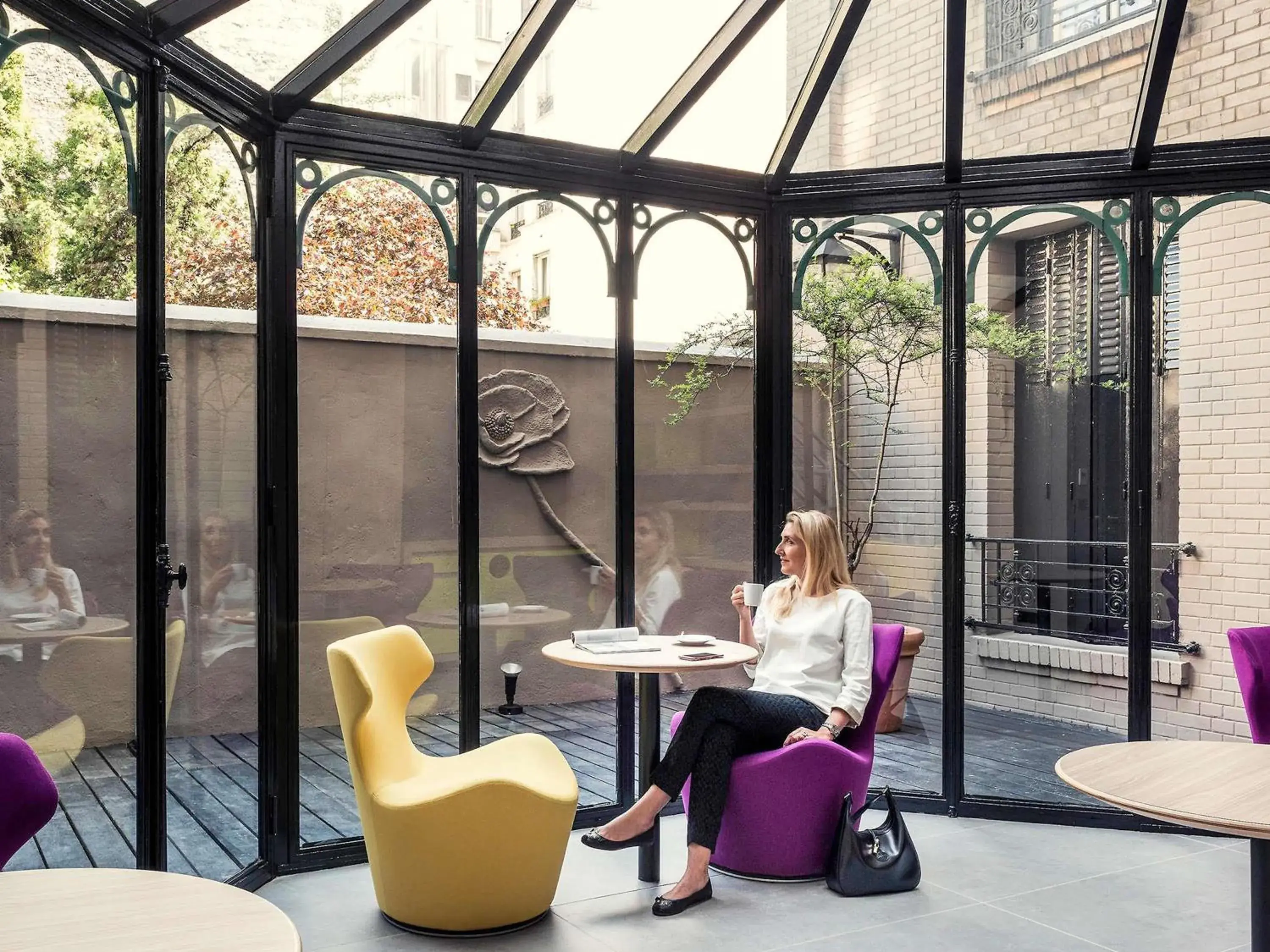 Property building in Mercure Paris Alesia Property building in Mercure Paris Alesia