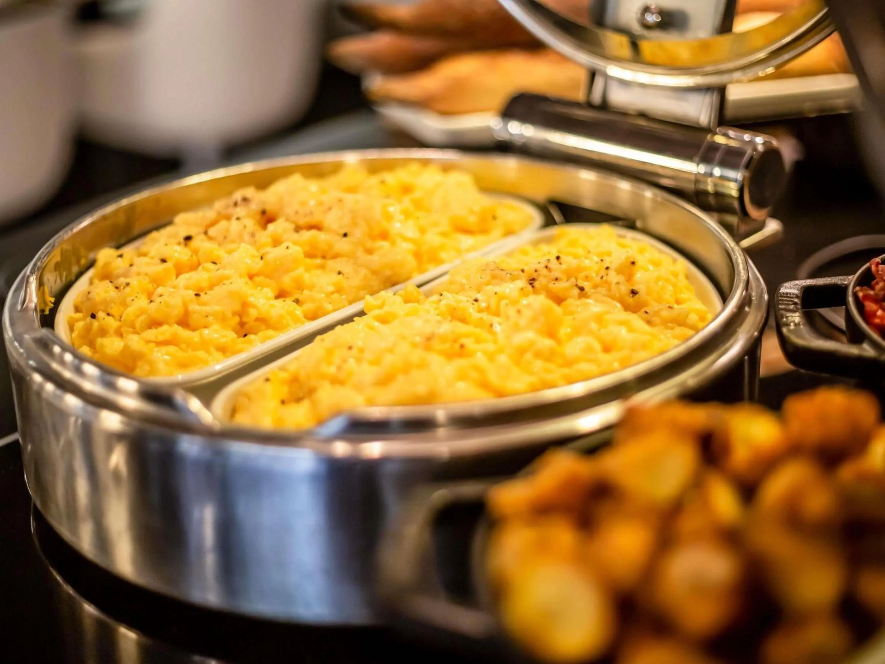 Breakfast in Mercure Paris Alesia