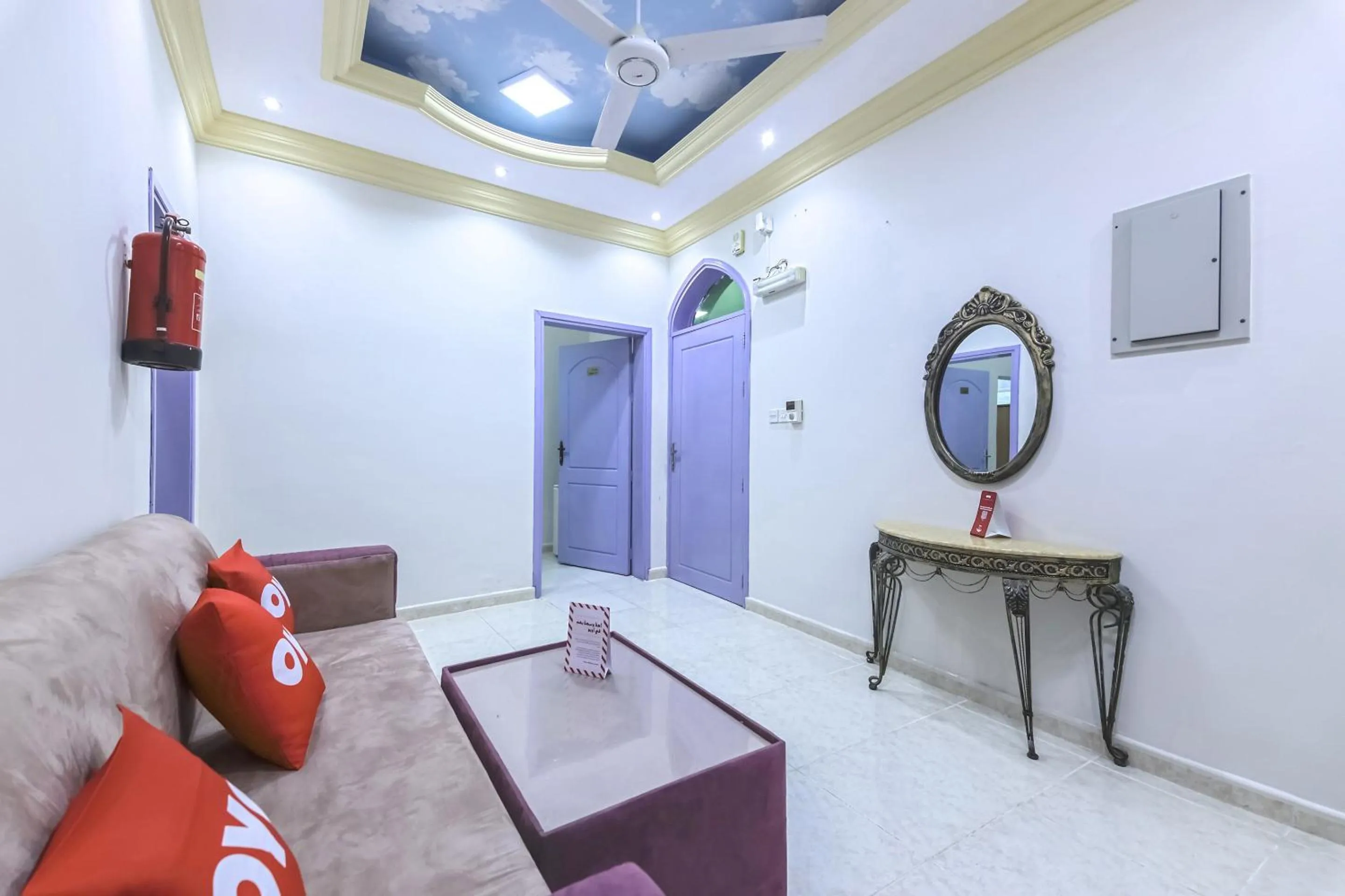 Bedroom in Super OYO 108 Marsa Al Masafar Hotel Apartment