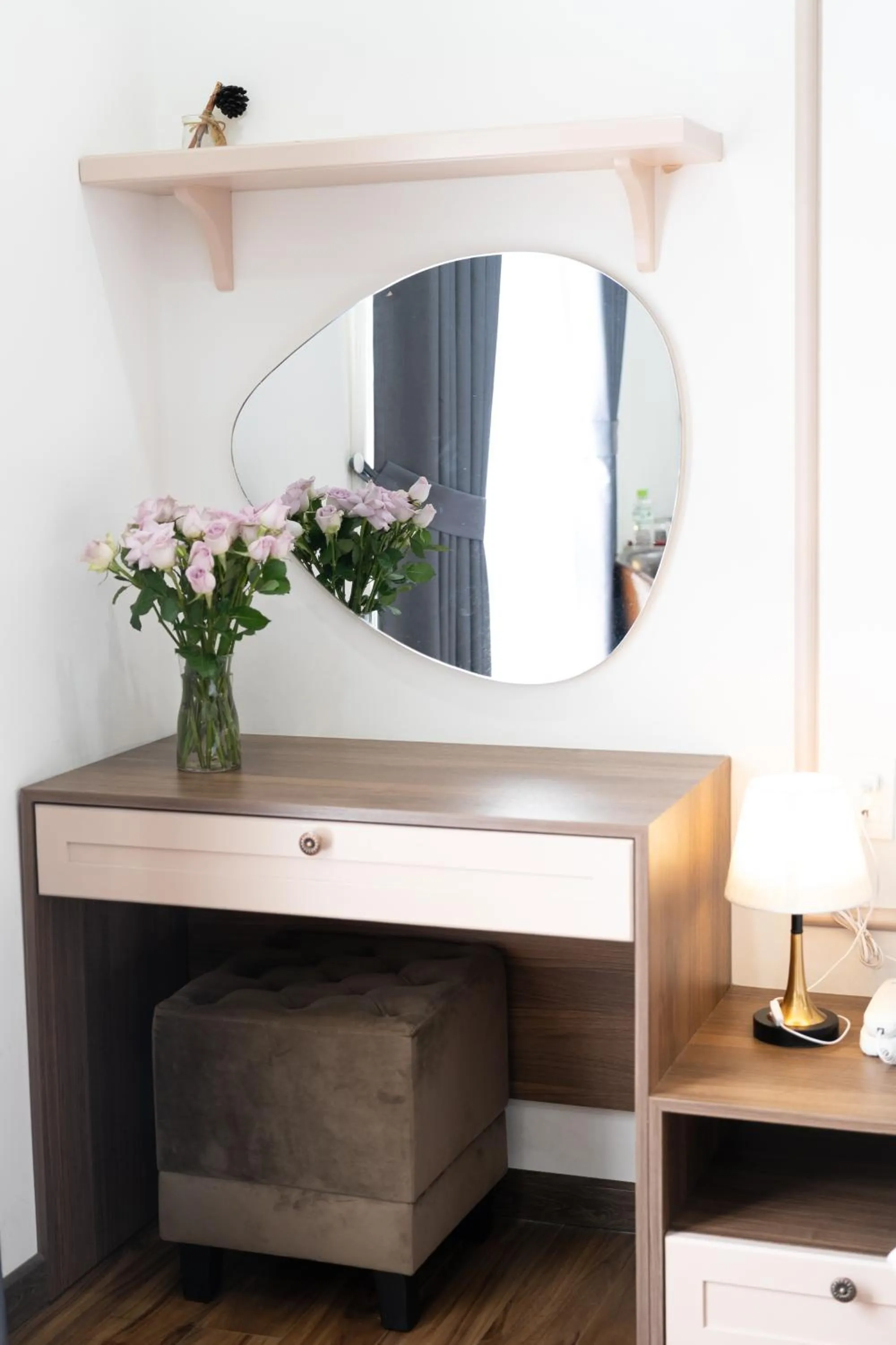 furniture in N Queen Apartment Hotel