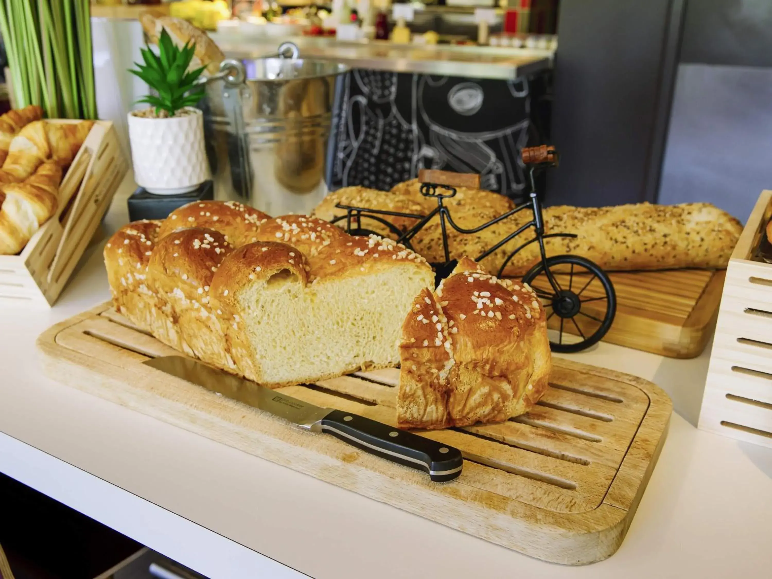 Breakfast in ibis Avignon Centre Gare Breakfast in ibis Avignon Centre Gare