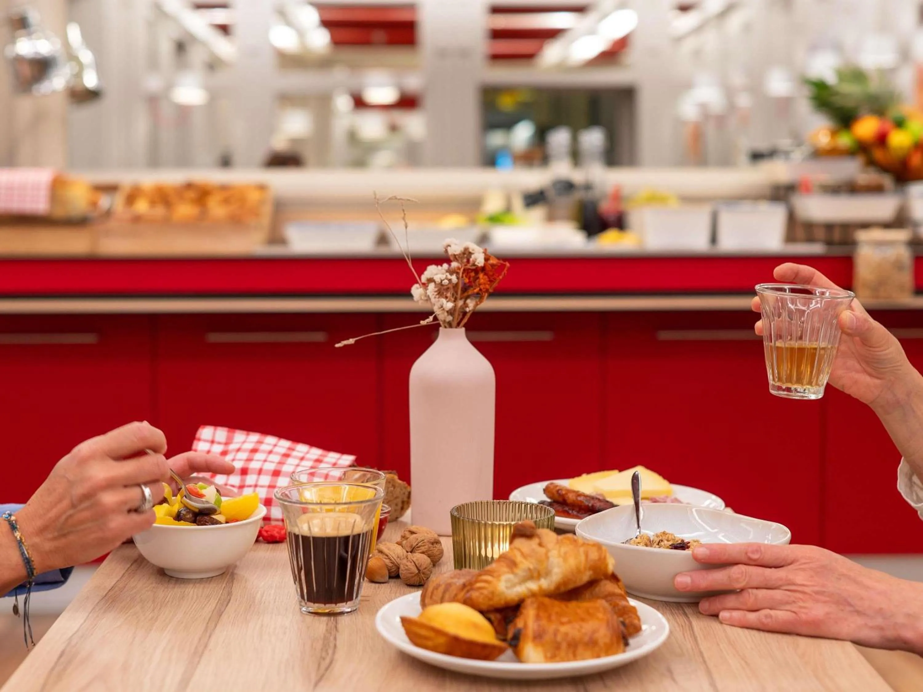 Breakfast in ibis Lyon Centre Perrache