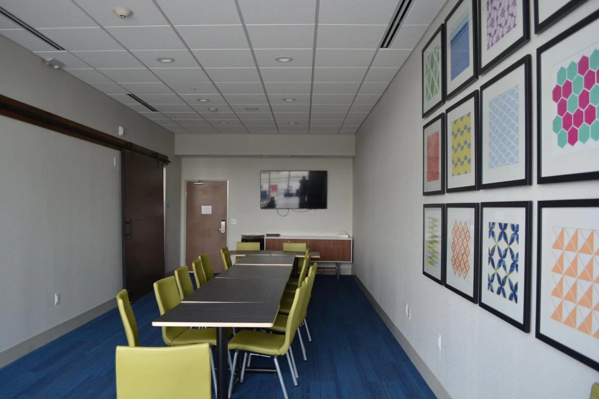 Meeting/conference room in Holiday Inn Express & Suites - Liberal by IHG