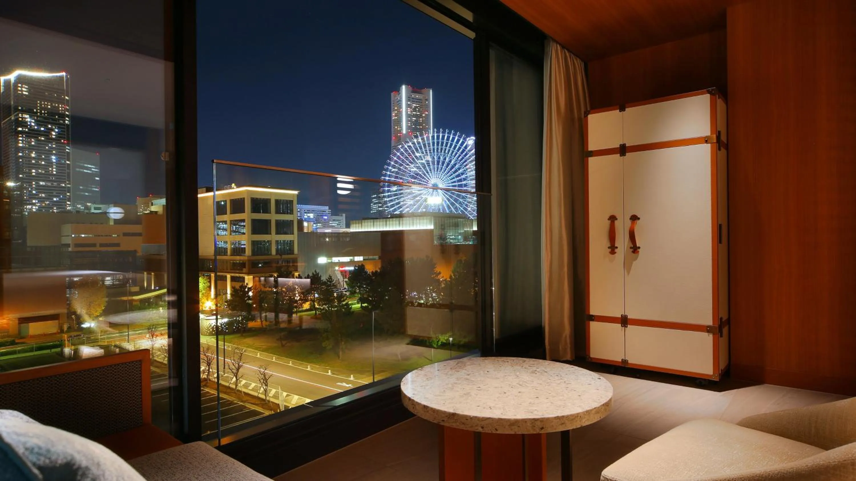 Photo of the whole room in InterContinental Yokohama Pier 8 by IHG