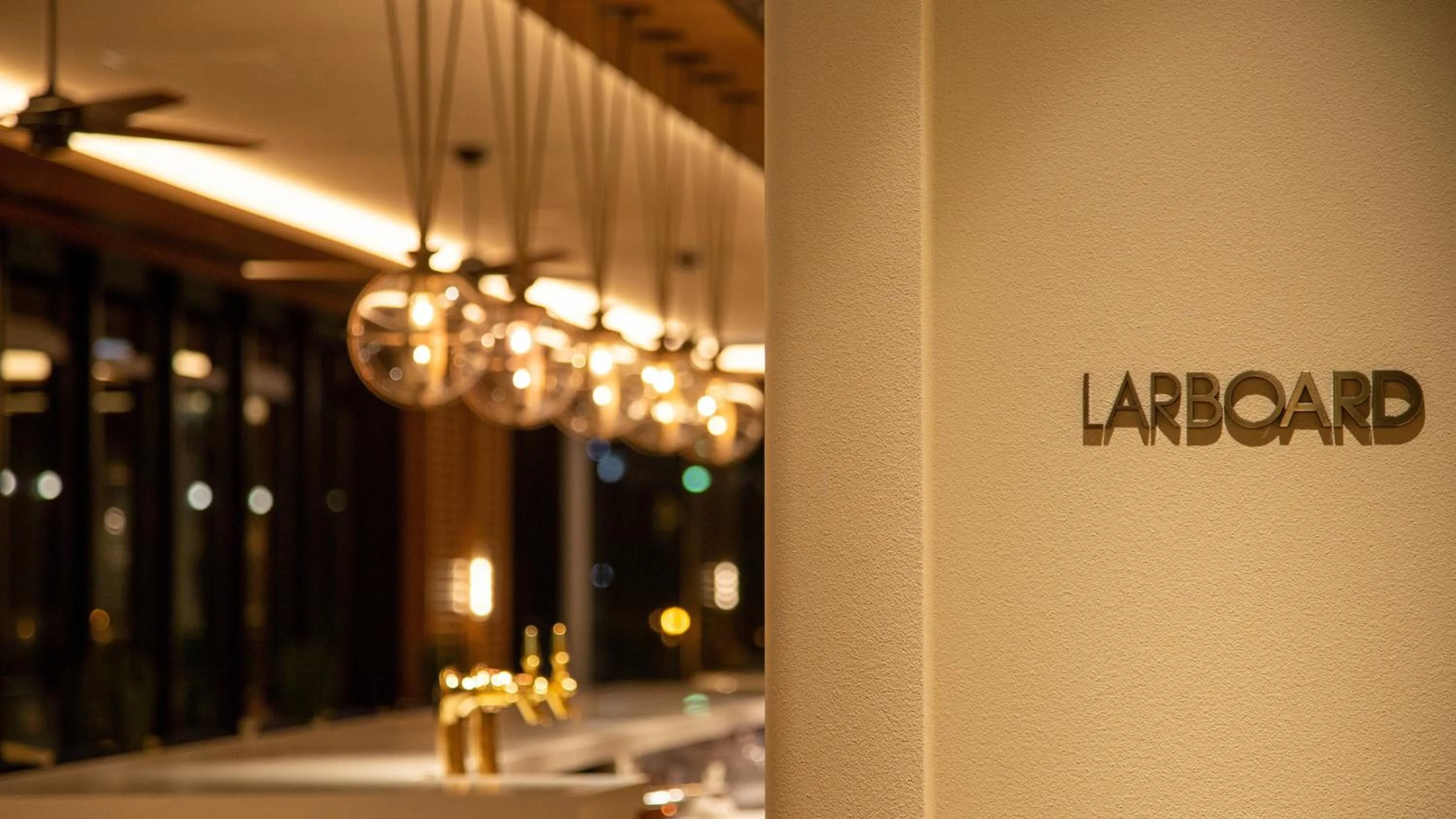 Restaurant/places to eat in InterContinental Yokohama Pier 8 by IHG