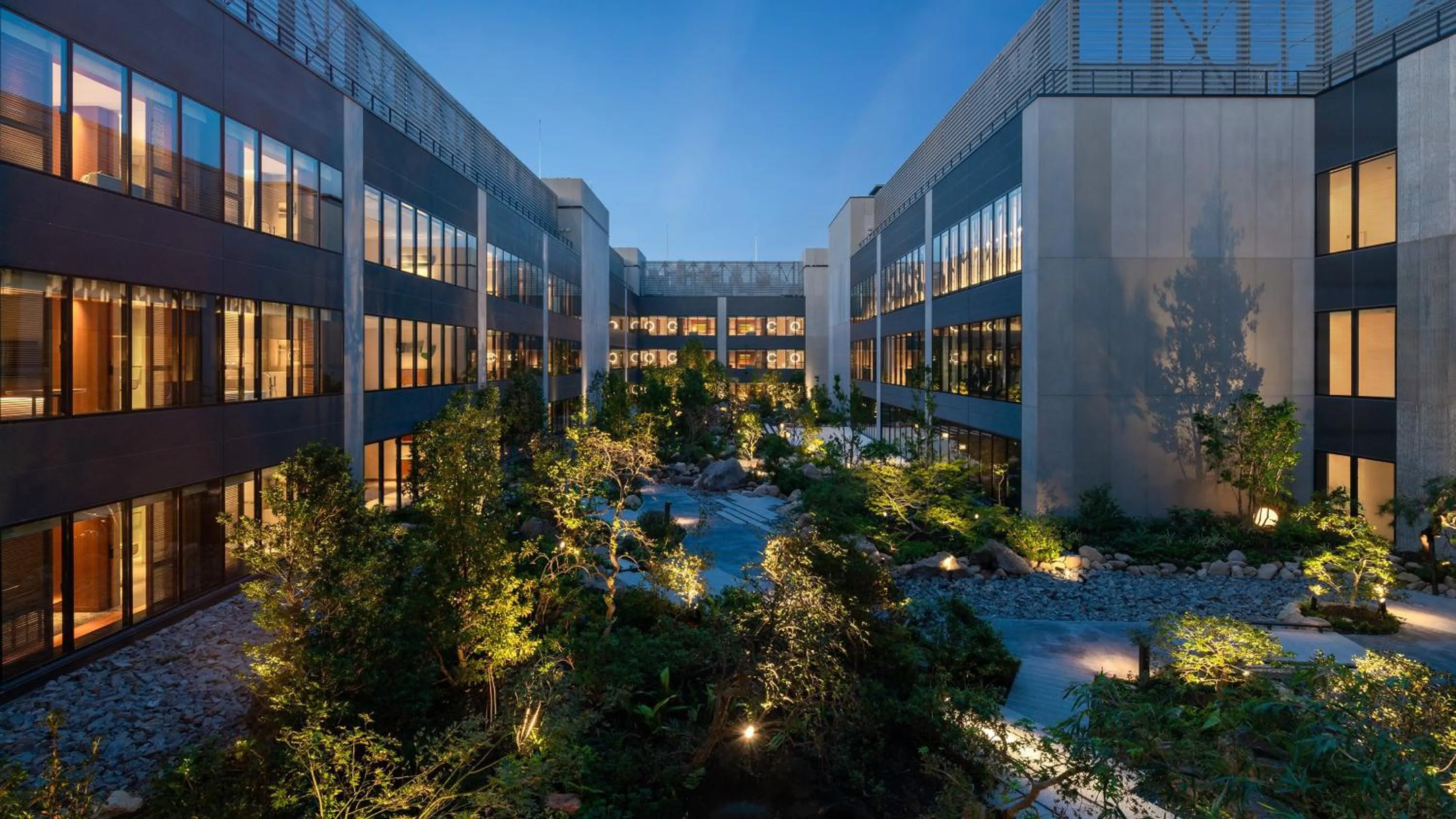 Lobby or reception in InterContinental Yokohama Pier 8 by IHG