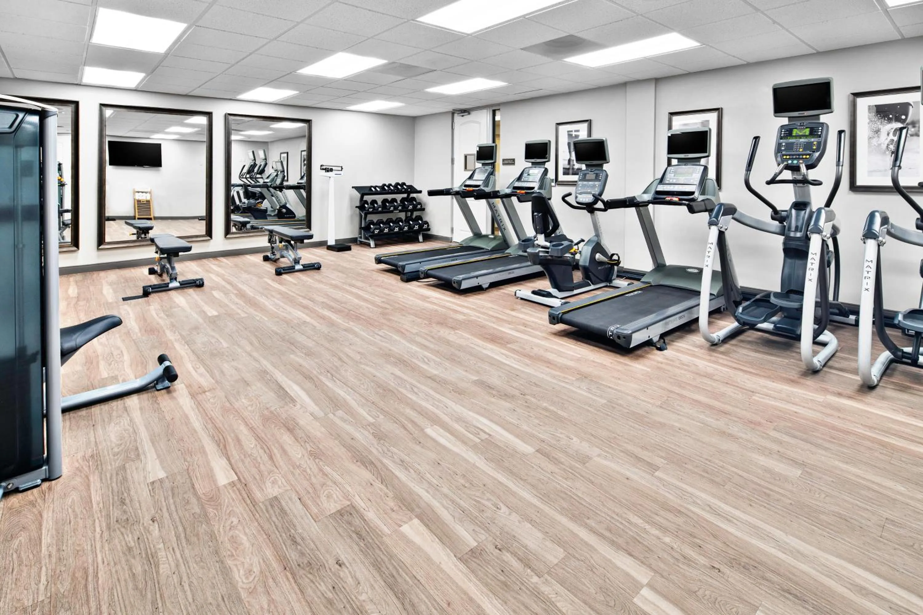 Fitness centre/facilities in Staybridge Suites Irvine - John Wayne Airport by IHG