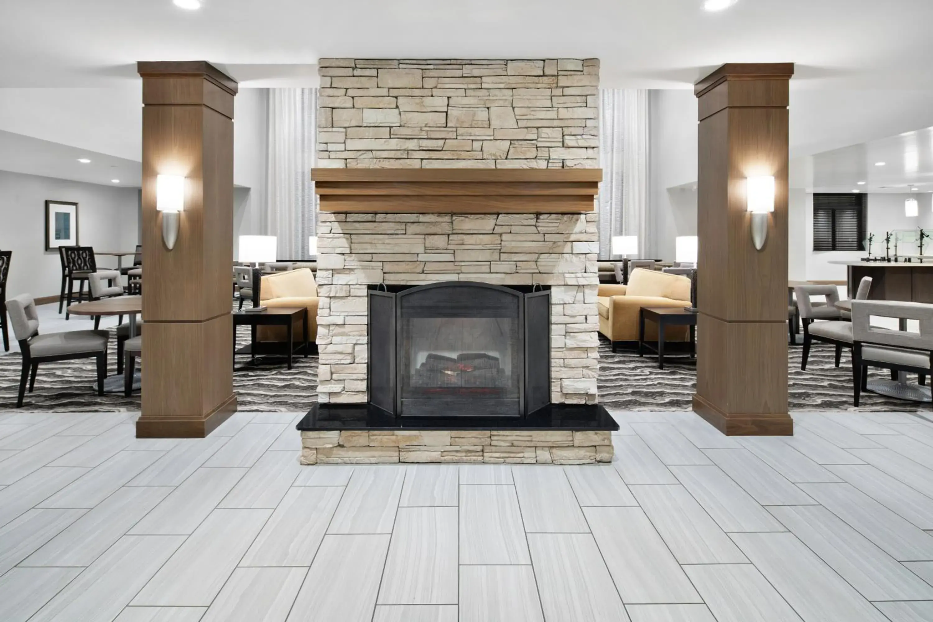 Lobby or reception in Staybridge Suites Irvine - John Wayne Airport by IHG Lobby or reception in Staybridge Suites Irvine - John Wayne Airport by IHG