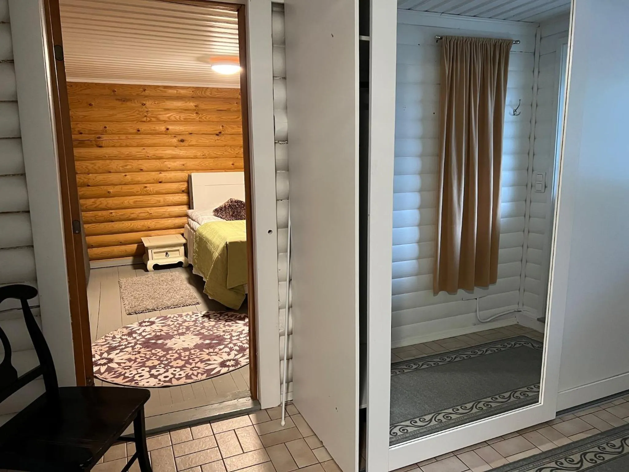 Bed in Rantakatti Apartments