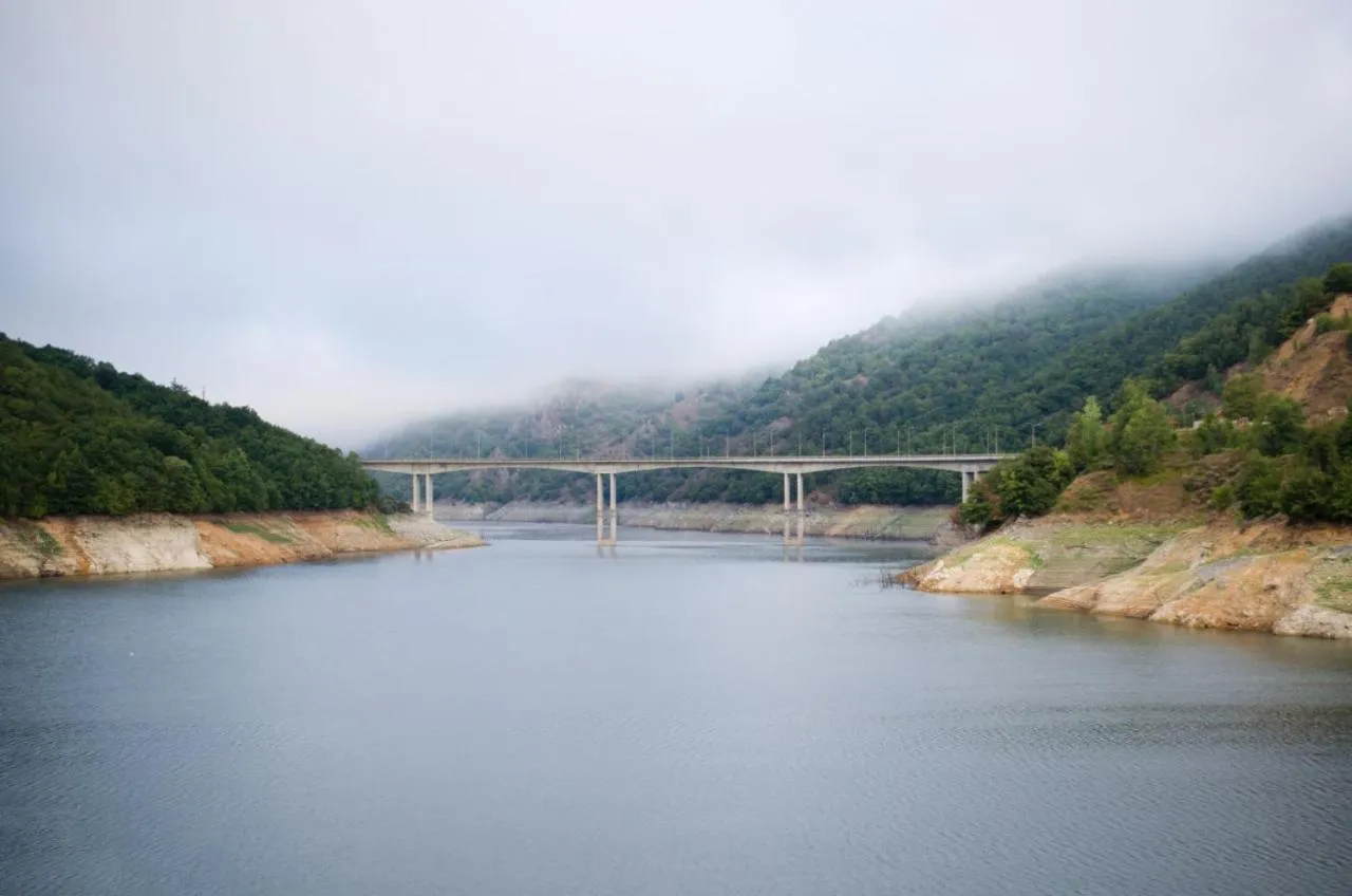 Nearby landmark in Petrini Gonia