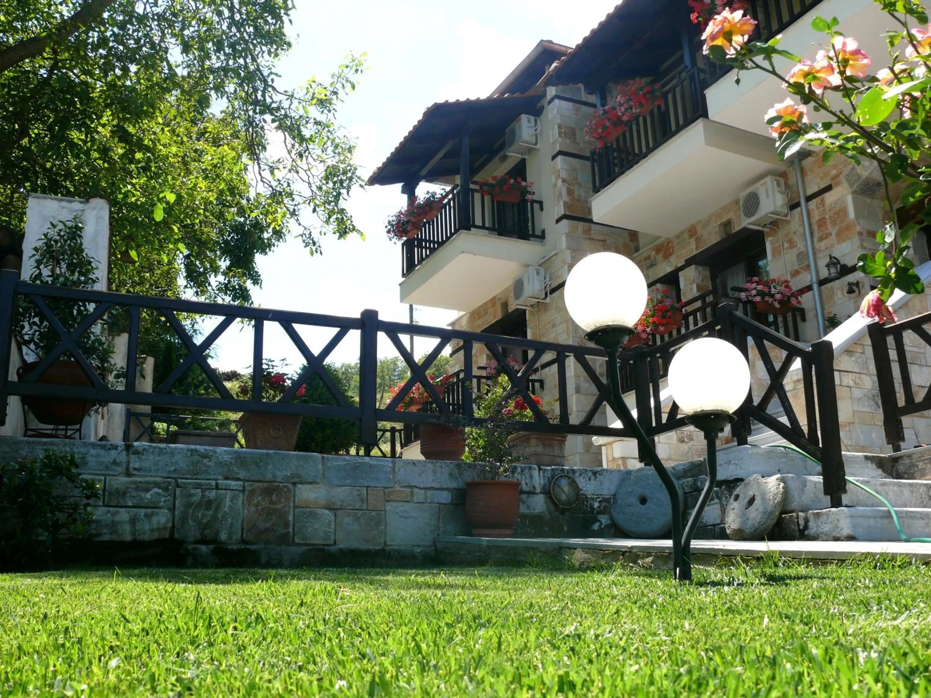 Garden in Petrini Gonia