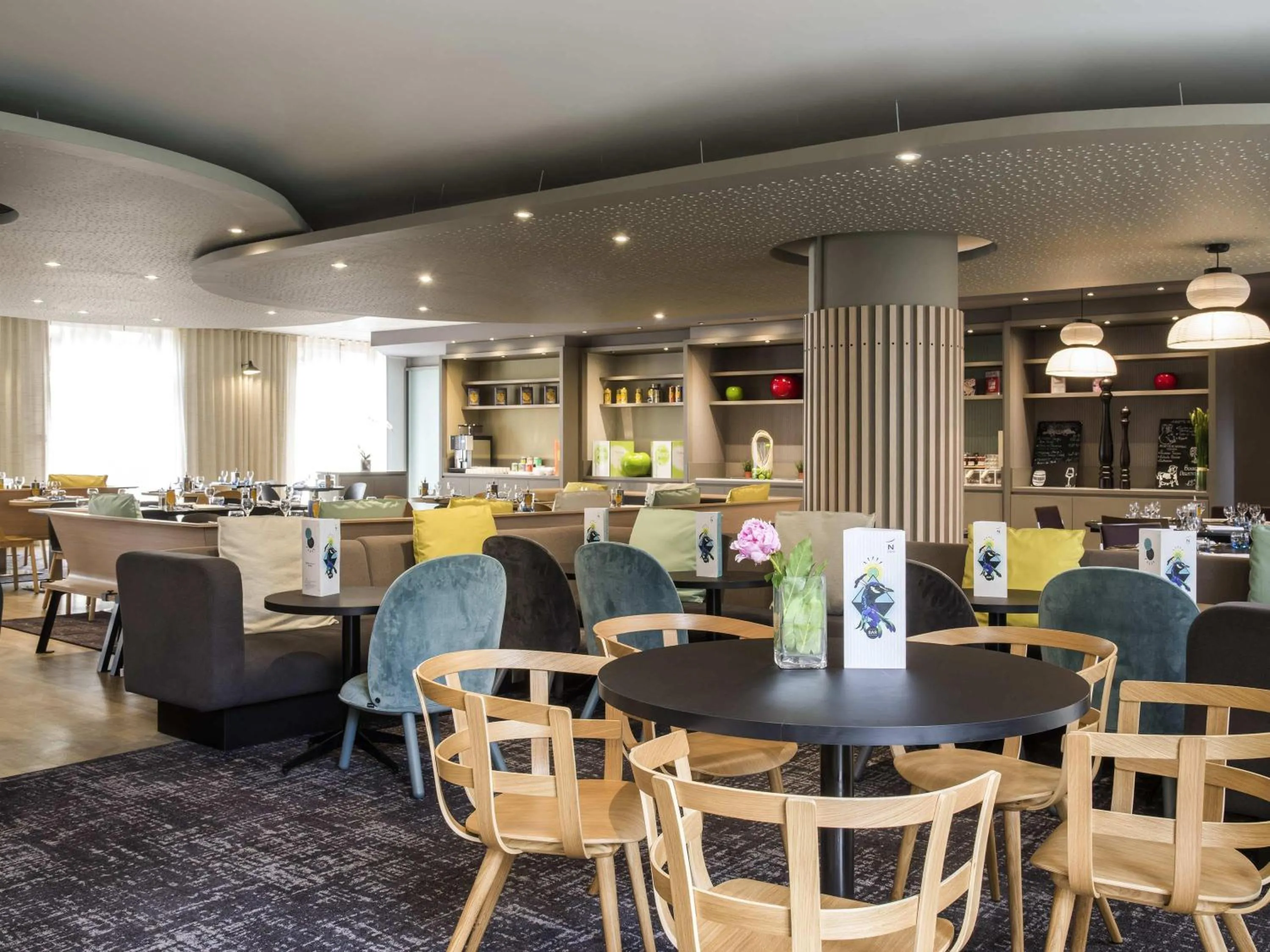 Lounge or bar in Novotel Nice Centre Vieux Nice