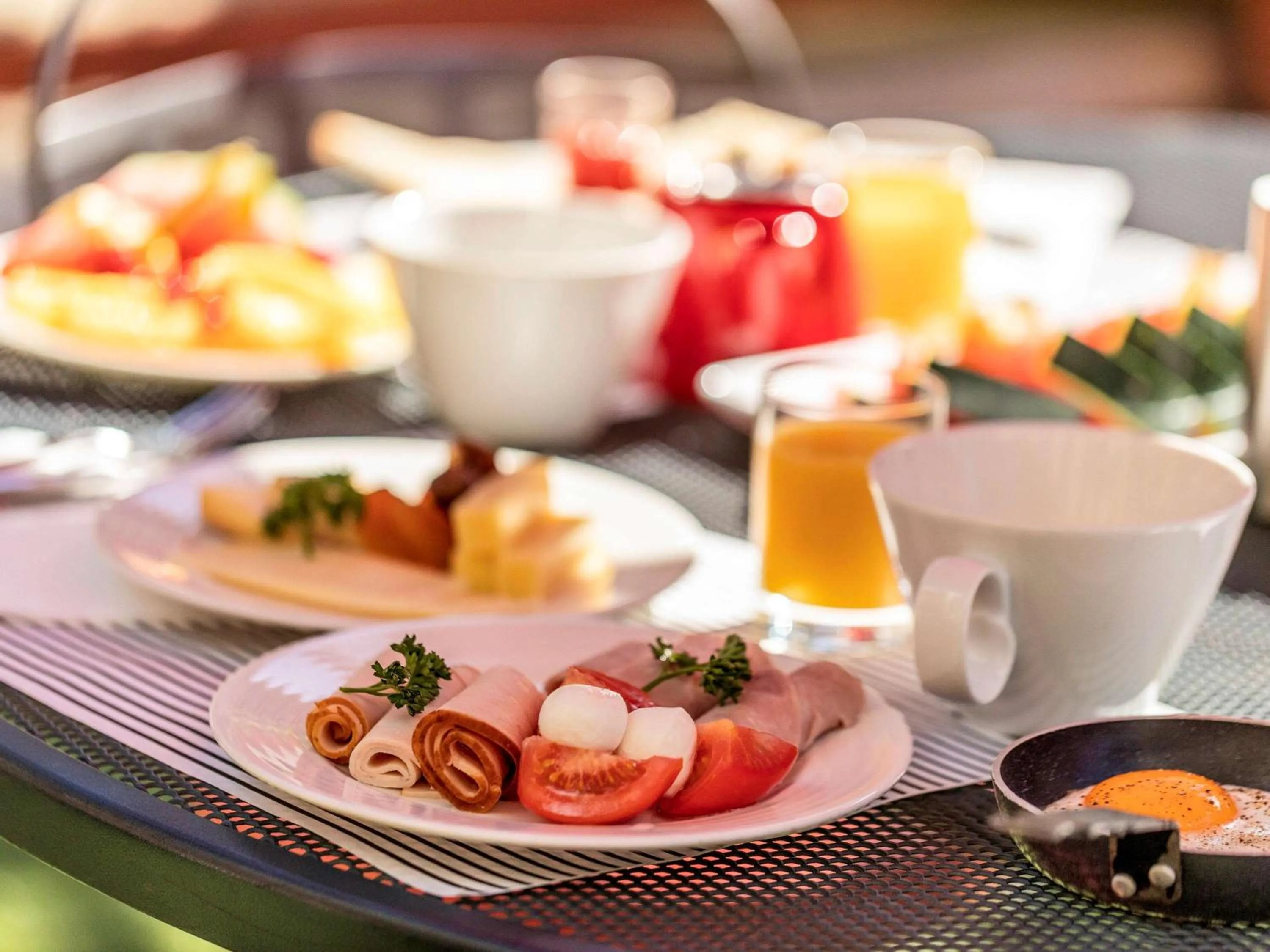 Restaurant/places to eat in Novotel Nice Centre Vieux Nice