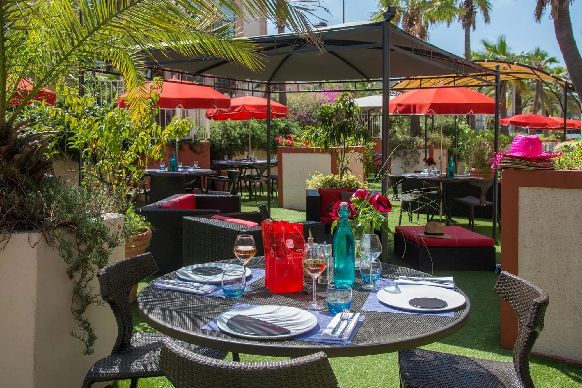 Patio in Novotel Nice Centre Vieux Nice