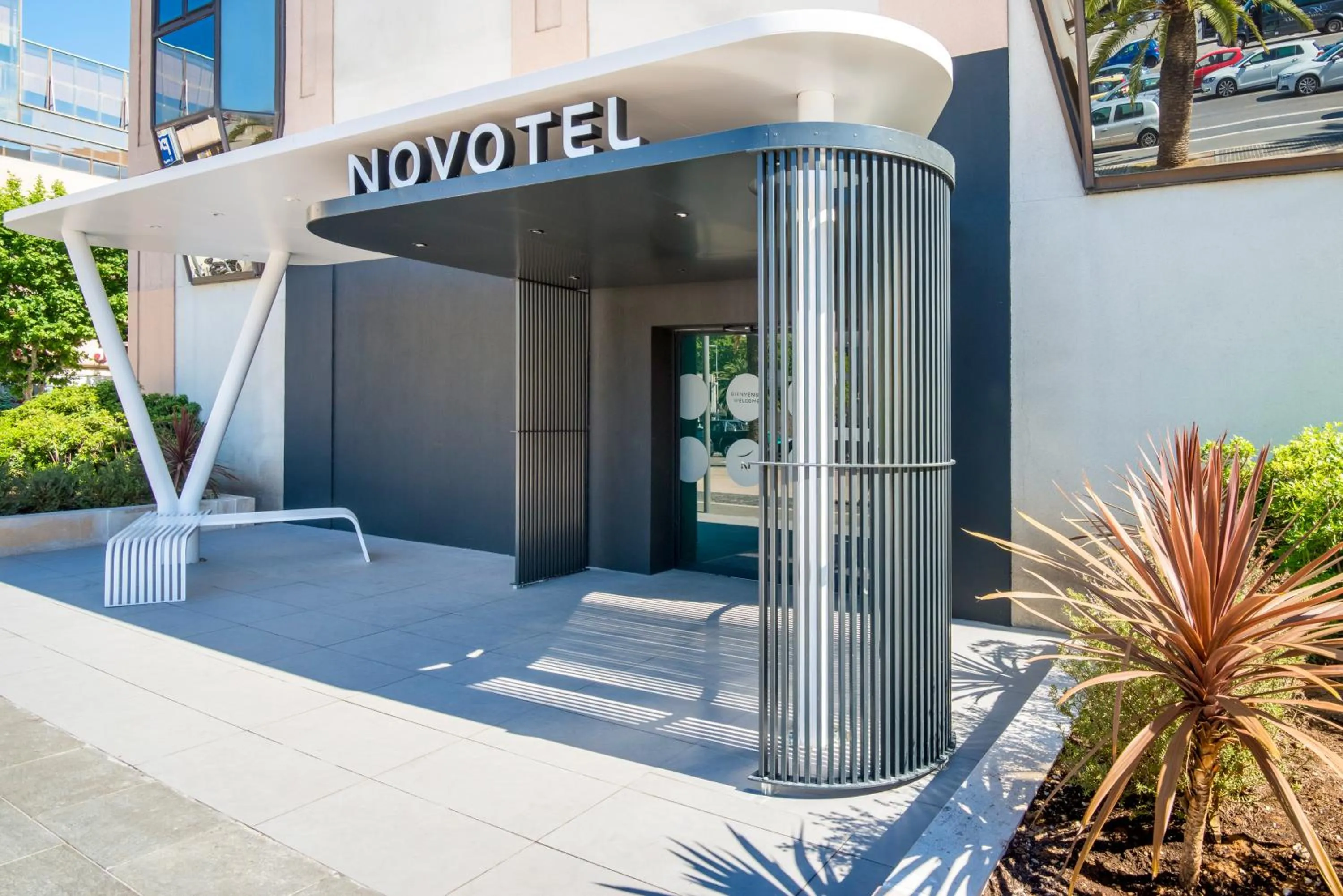 Facade/entrance in Novotel Nice Centre Vieux Nice