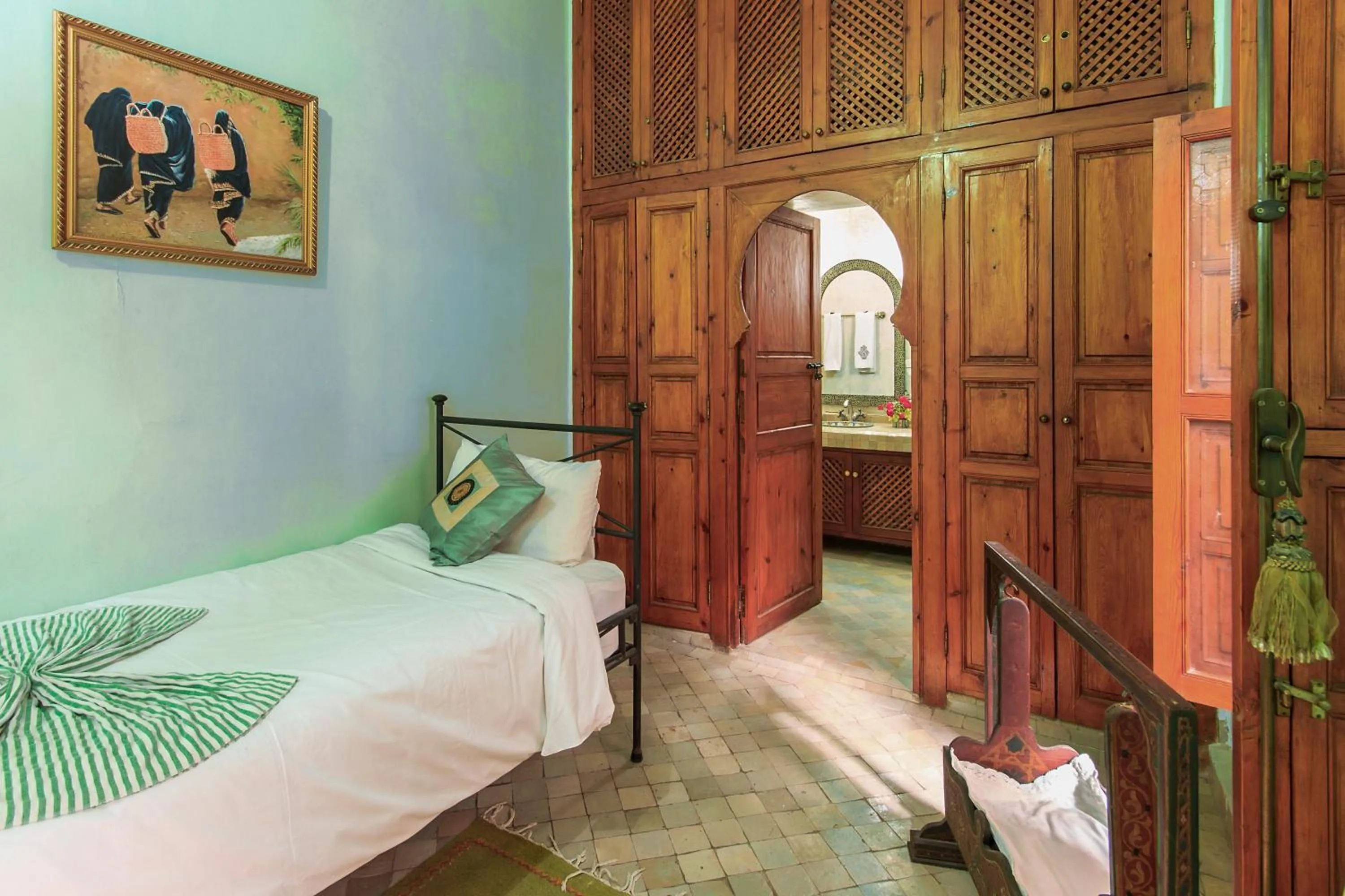 Bedroom, Bed in Riad Couleurs du Sud