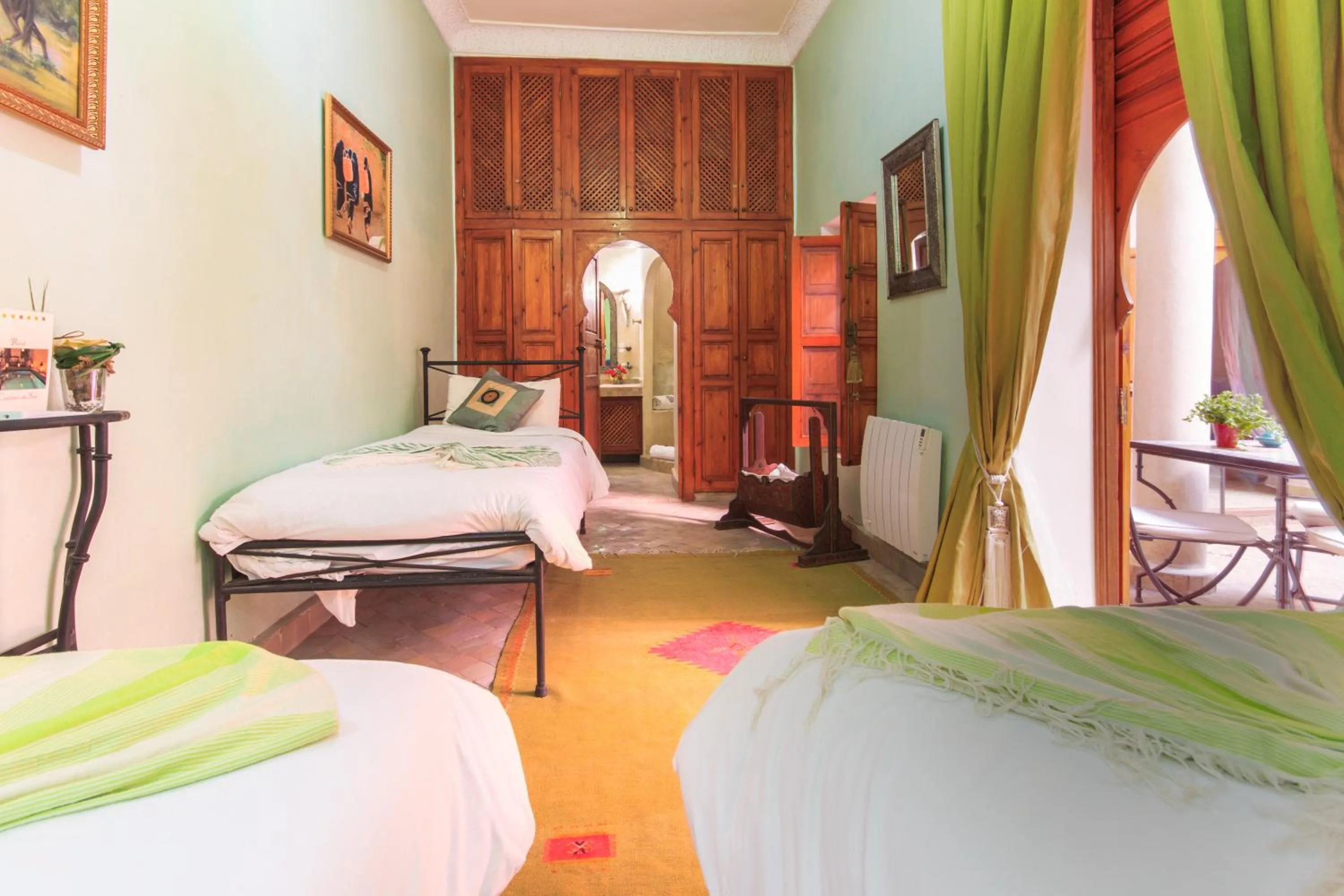 Bedroom, Bed in Riad Couleurs du Sud