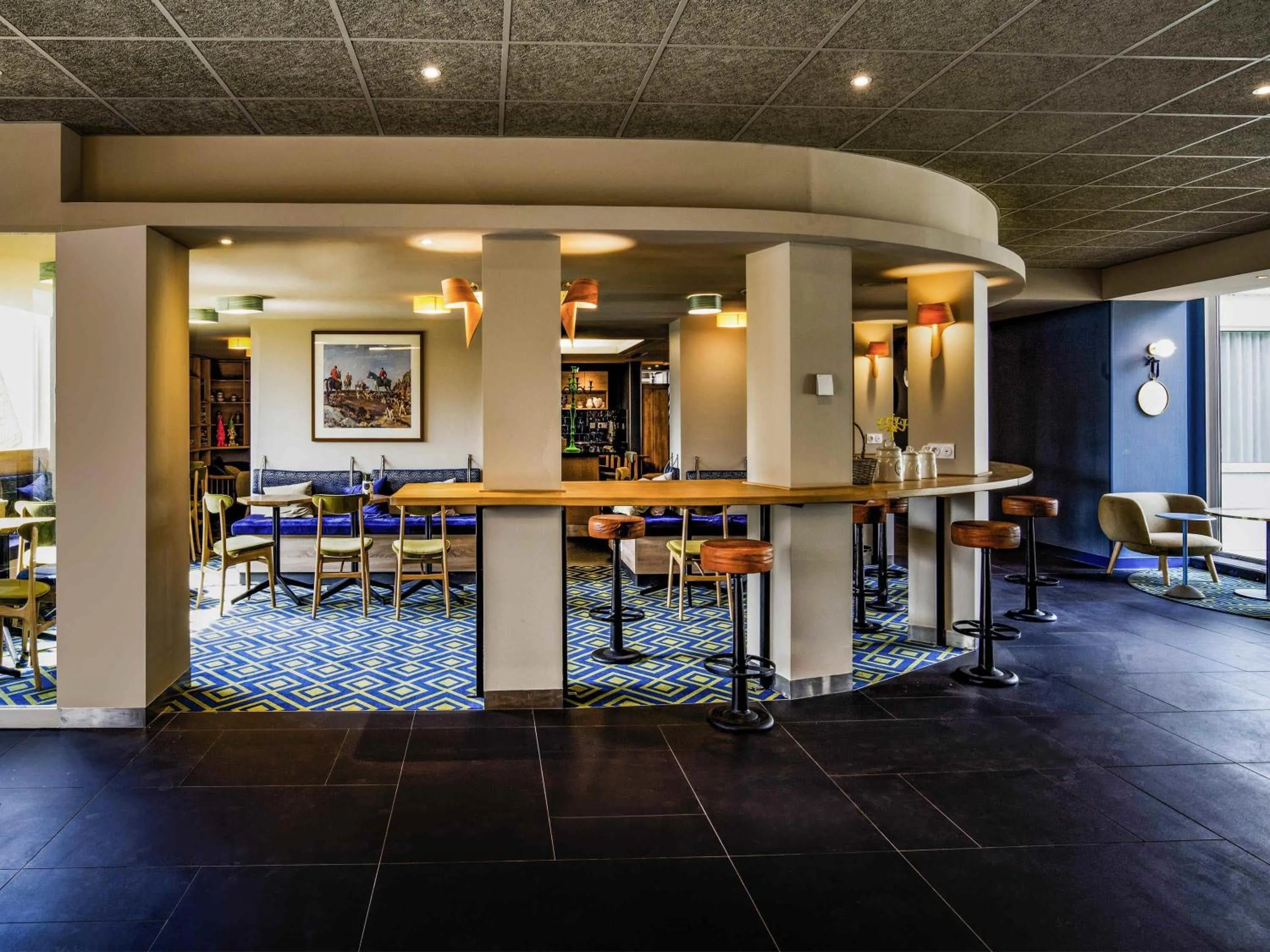 Restaurant/places to eat in Novotel Orléans Chemins De Sologne Demeures De Campagne