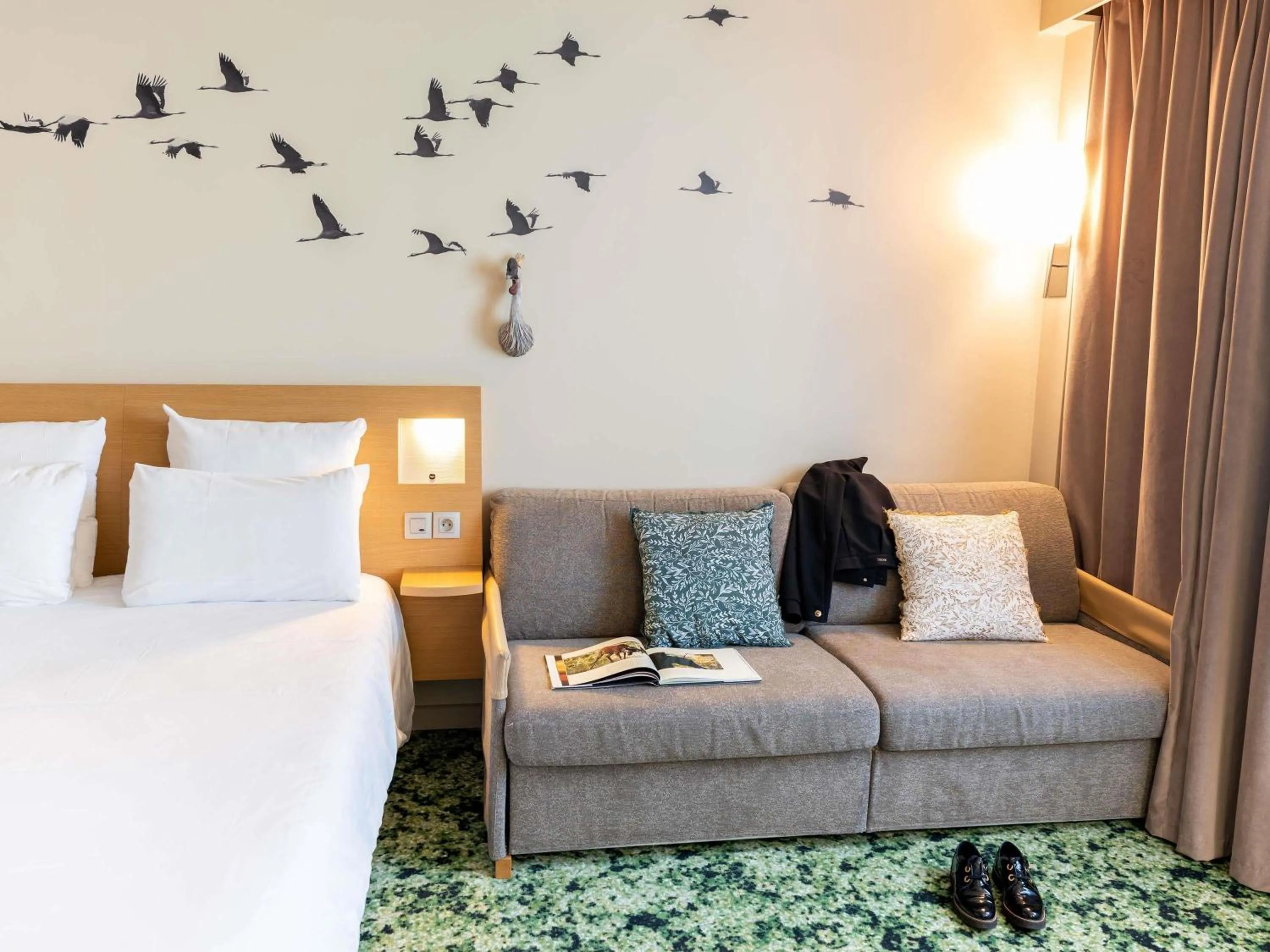 Bedroom, Bed in Novotel Orléans Chemins De Sologne Demeures De Campagne