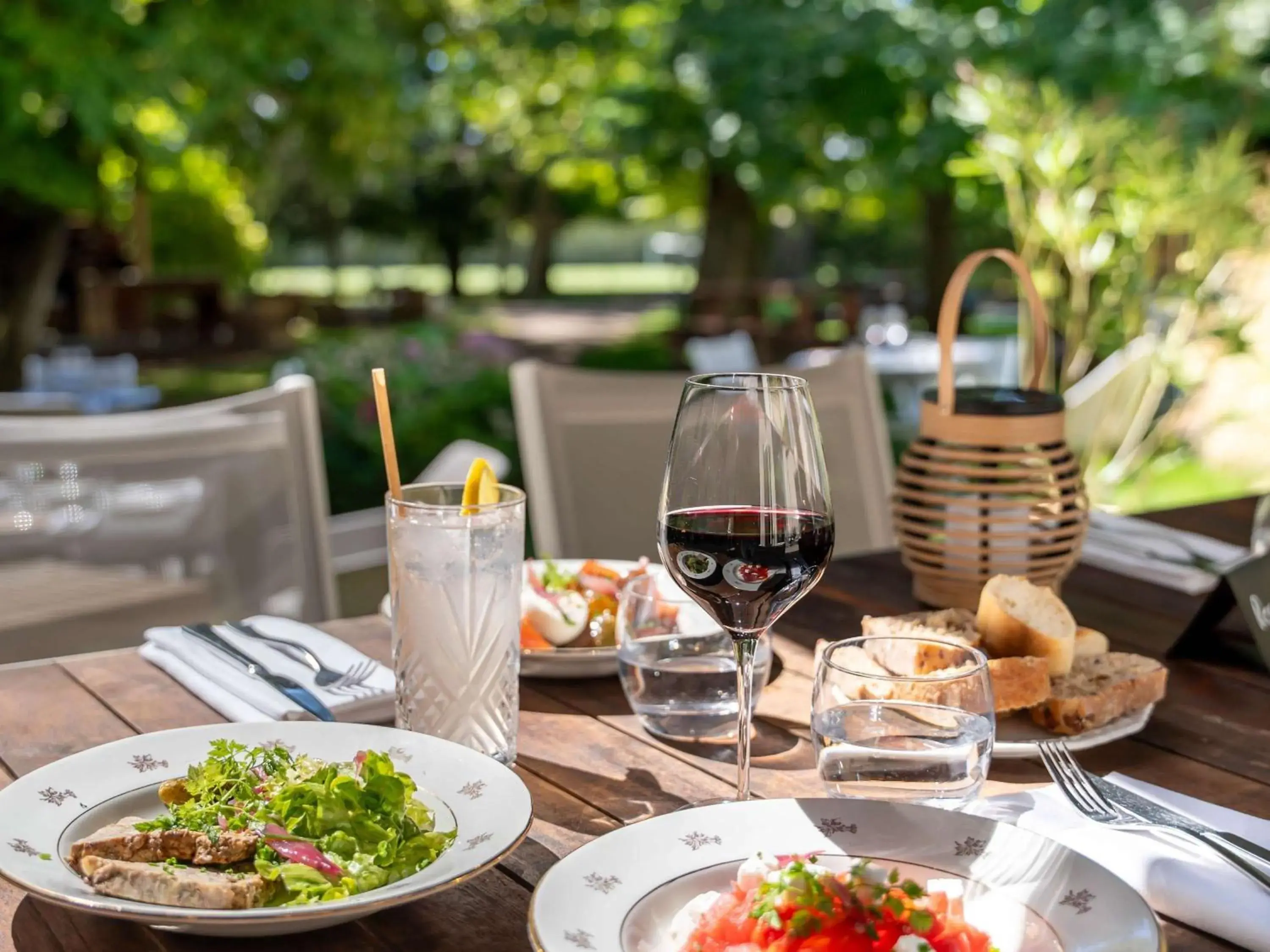 Restaurant/places to eat in Novotel Orléans Sud La Source Restaurant/places to eat in Novotel Orléans Sud La Source