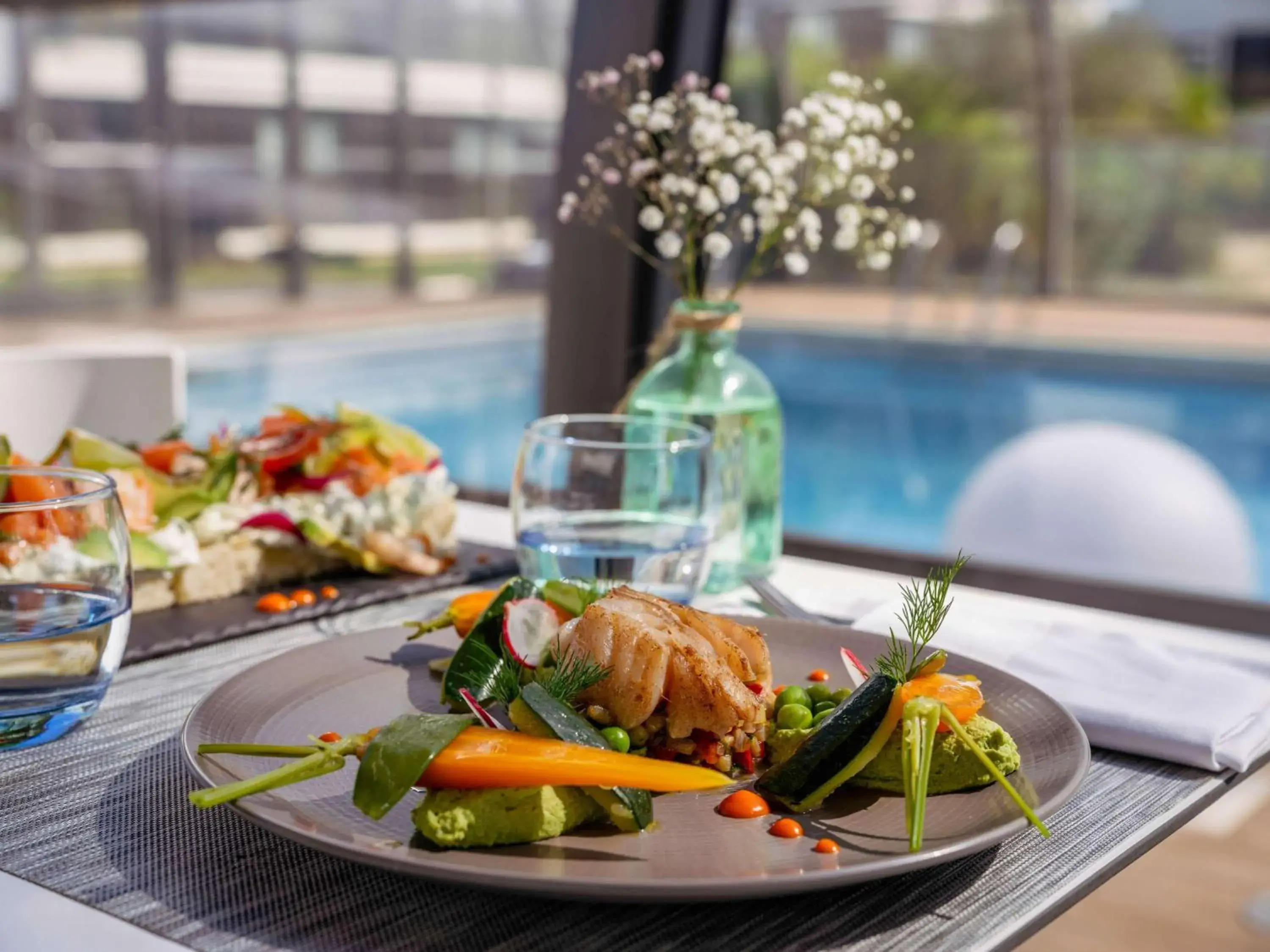 Property building in Novotel Orléans Sud La Source Property building in Novotel Orléans Sud La Source