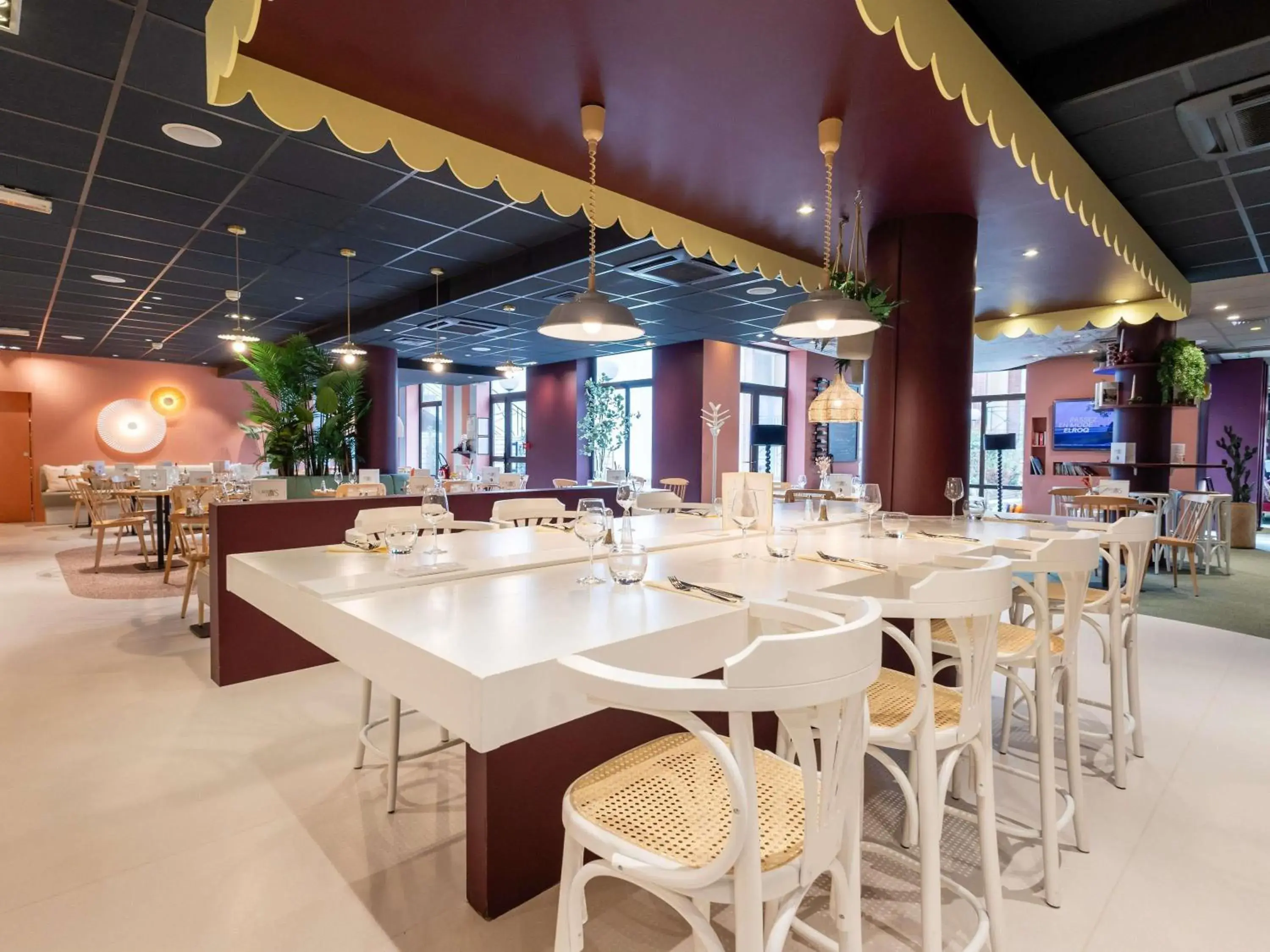 Restaurant/places to eat in ibis Lille Centre Gares Restaurant/places to eat in ibis Lille Centre Gares