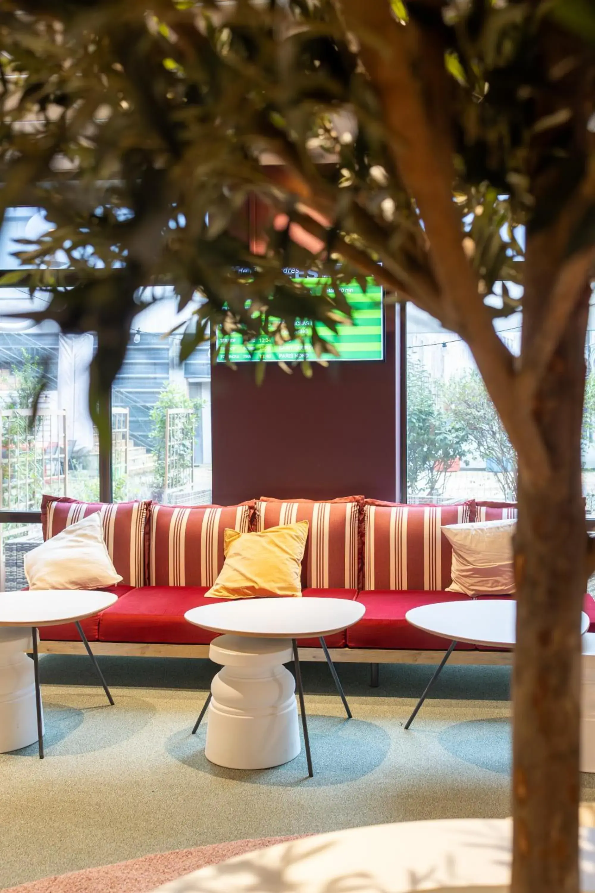 Lobby or reception in ibis Lille Centre Gares Lobby or reception in ibis Lille Centre Gares