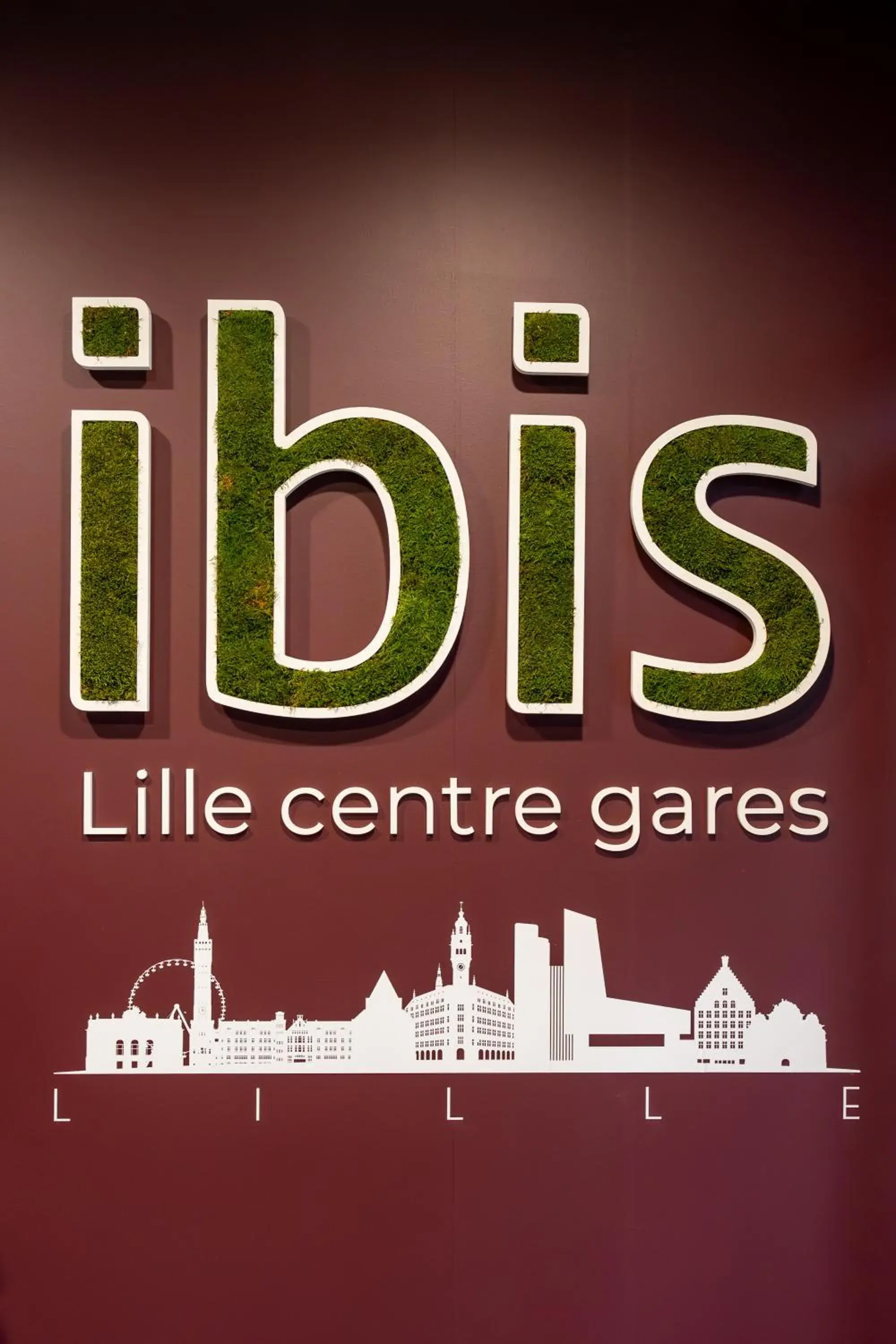 Facade/entrance in ibis Lille Centre Gares Facade/entrance in ibis Lille Centre Gares