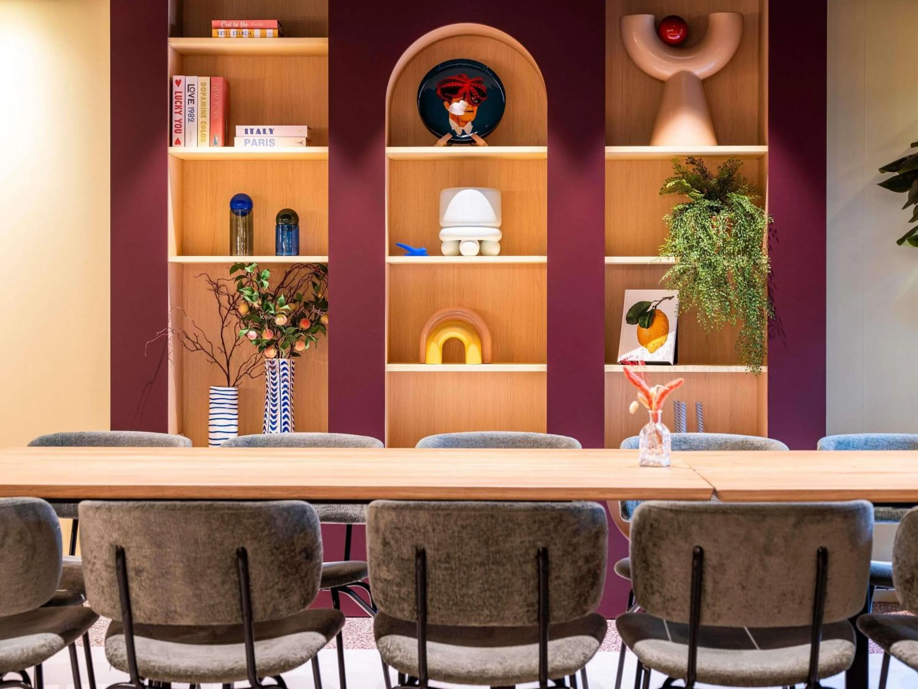 Meeting/conference room in ibis Lille Centre Gares