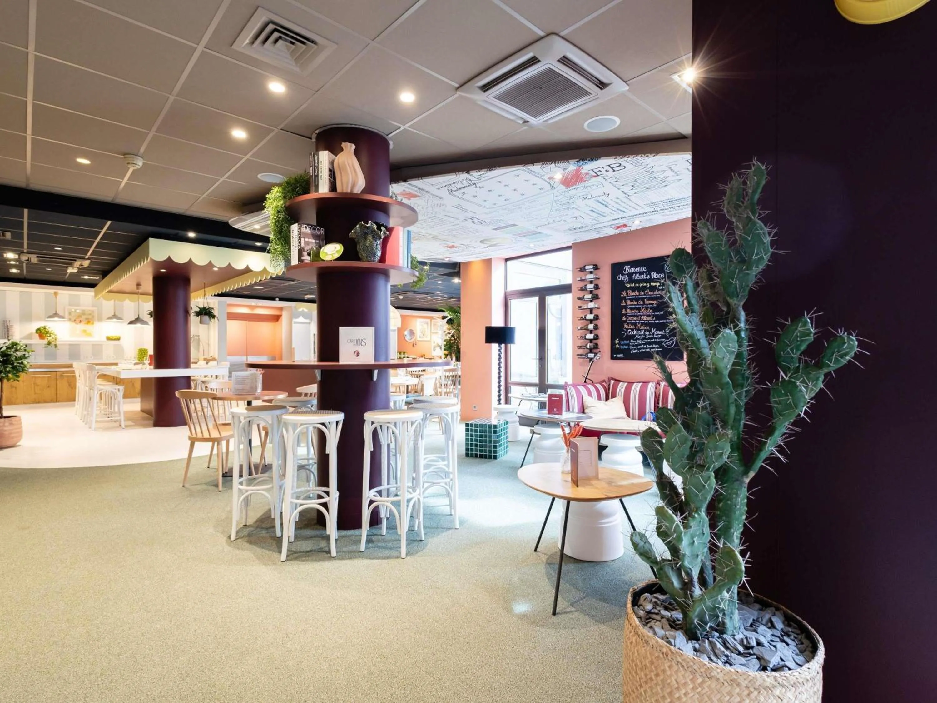 Property building in ibis Lille Centre Gares