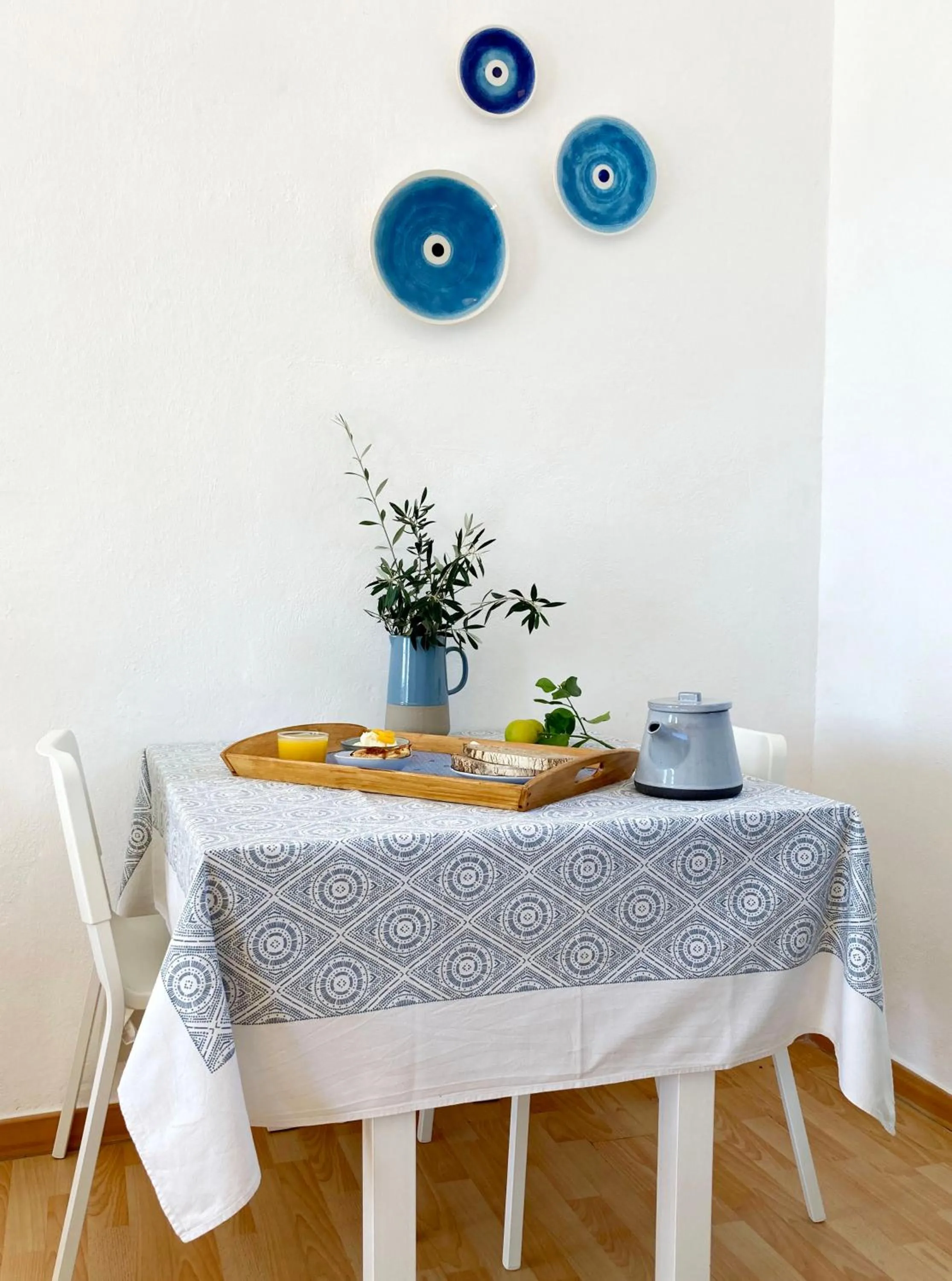 Food and drinks in Asterias