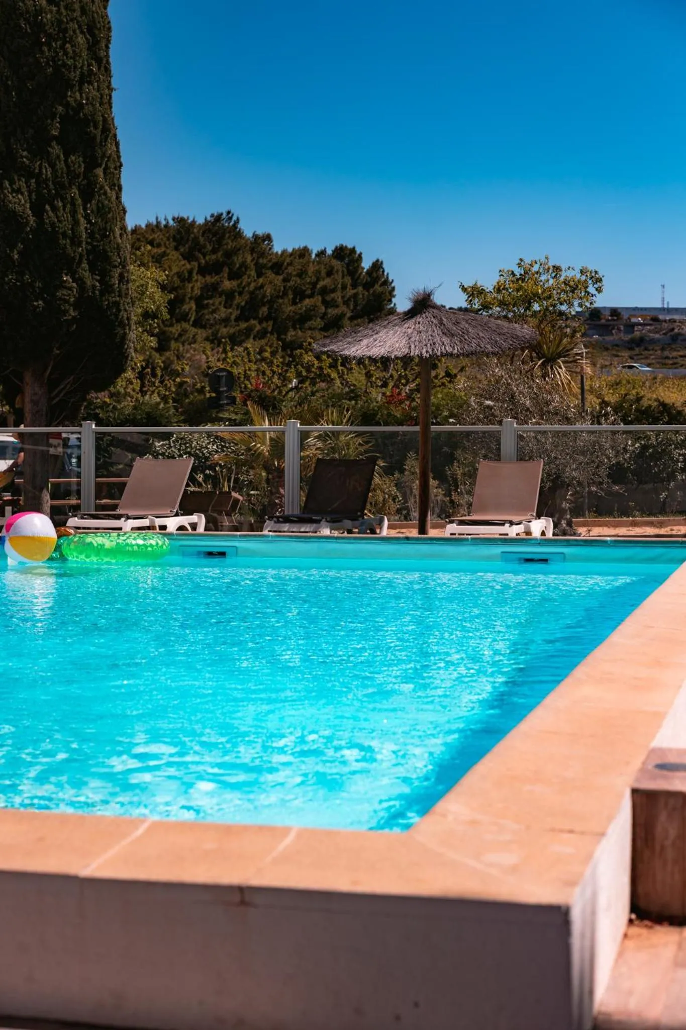 Swimming pool in ibis Marseille Provence Aéroport