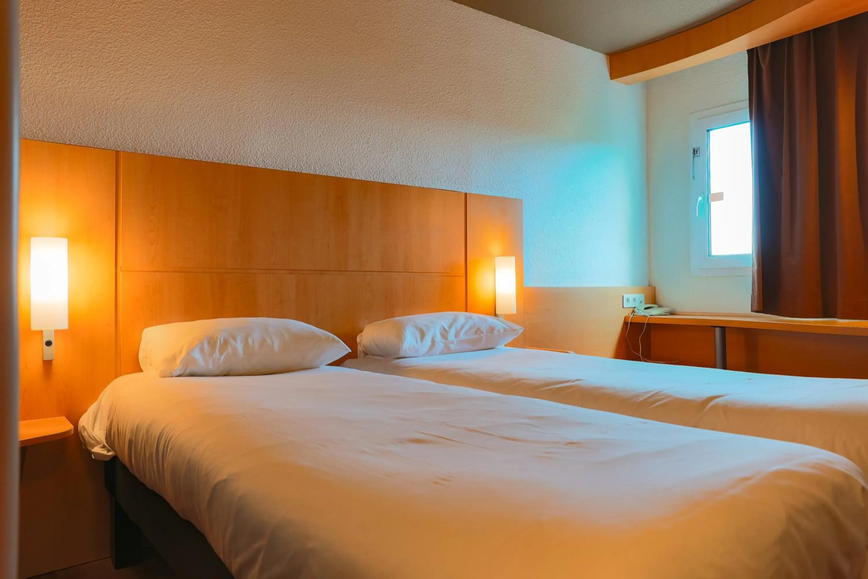 Bed in ibis Marseille Provence Aéroport